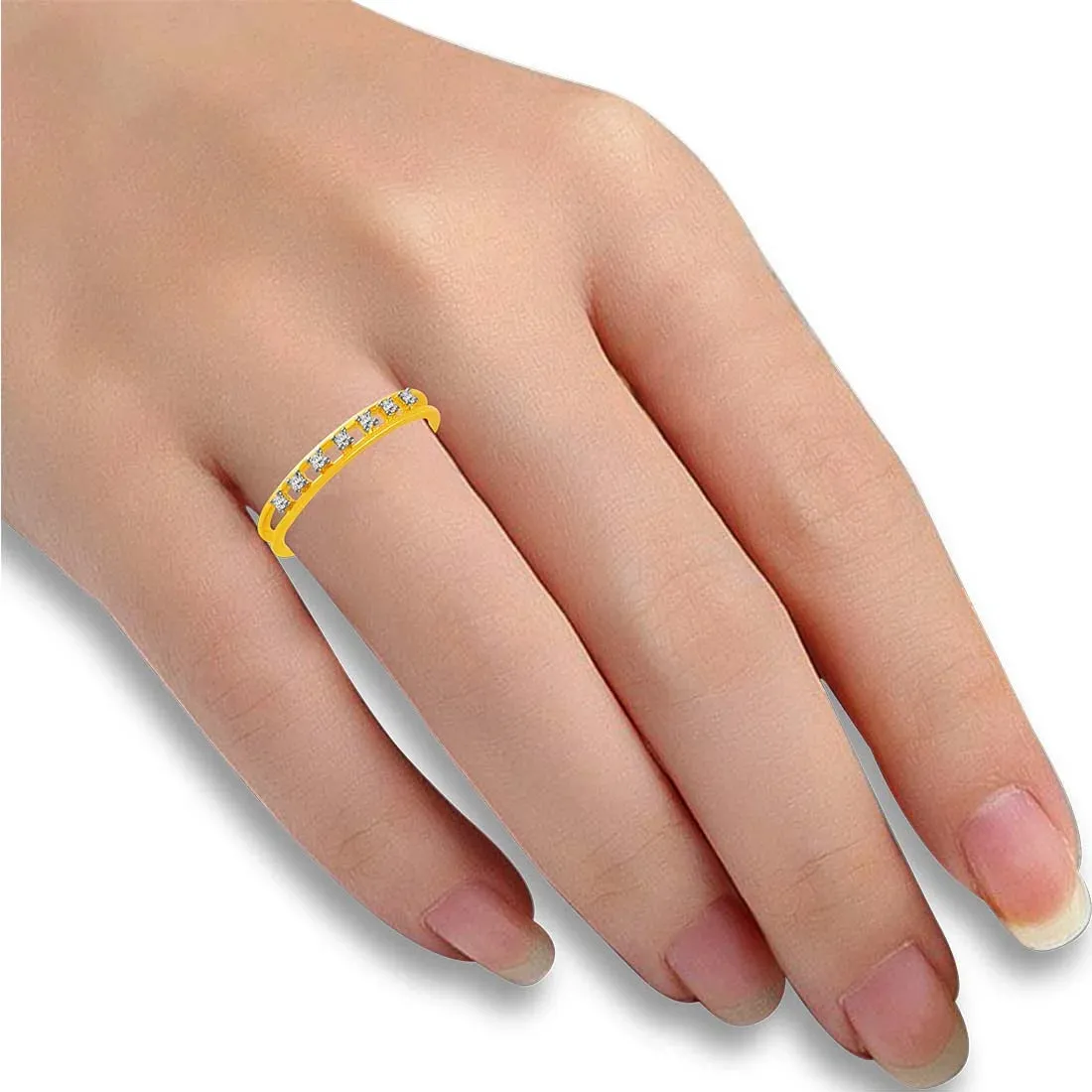 14K Gold Ring With A Double Band Design And A Row Of Diamond Accents Set On The Overlapping Band