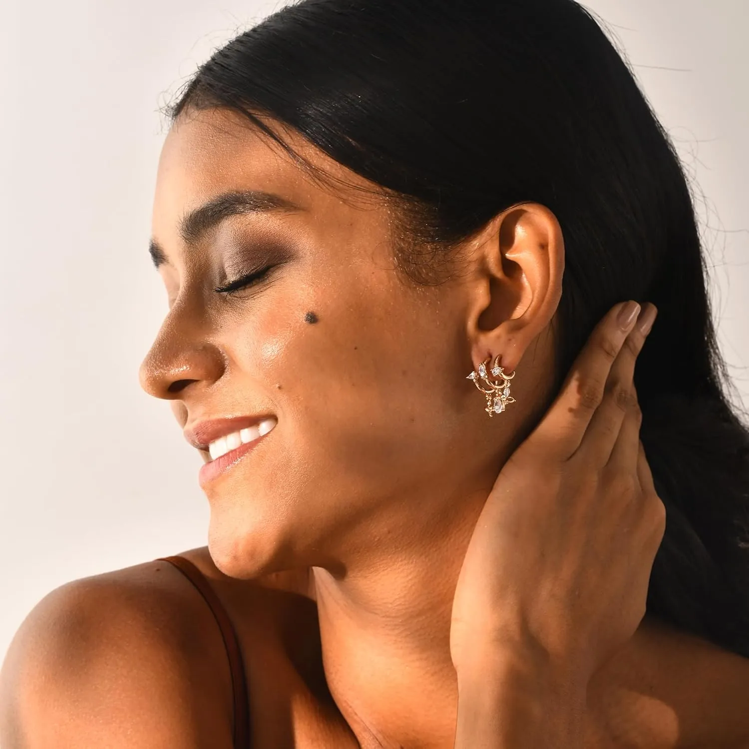 18K Gold Plated Cross Diamond Set Ball Pendant Hoop Earrings for Women, Fashion Diamond Pendant Gold Earrings, Delicate Hoop Earrings for Women