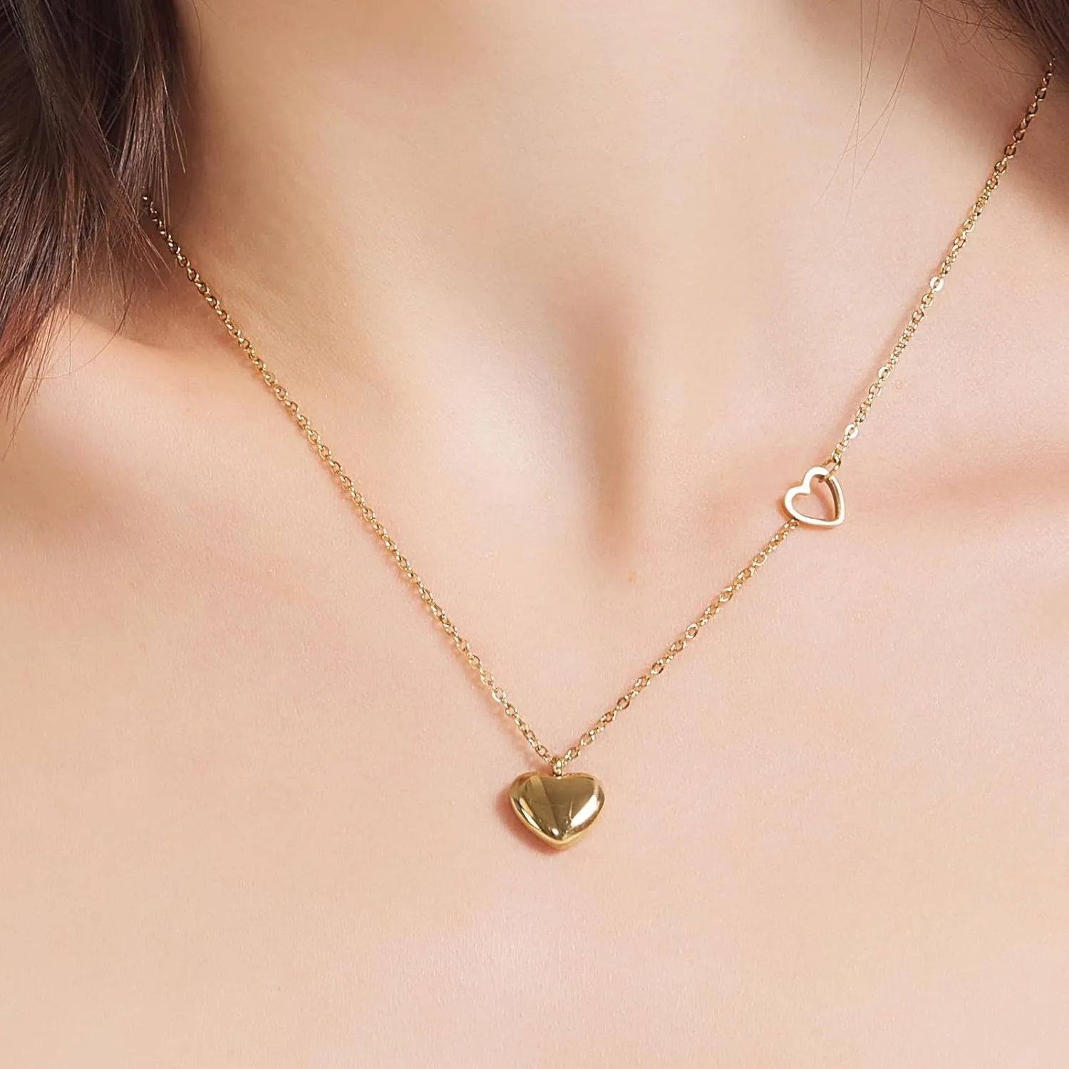 18K Gold Plated Heart Necklace for Women, Beautiful and Stylish heart chain necklace, Women's Jewelry Suitable for Birthdays, Mother's Day, Girlfriends, Wives and Gifts for Girls