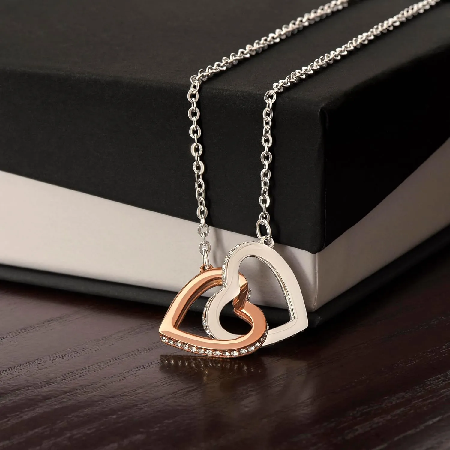 2025 Graduation Necklace For Daughter From Mom Dad, High School College Senior Jewelry For Daughter With Heartfelt Message Card, Congratulations Class Of 2025 Love Knot Necklace For Her#0