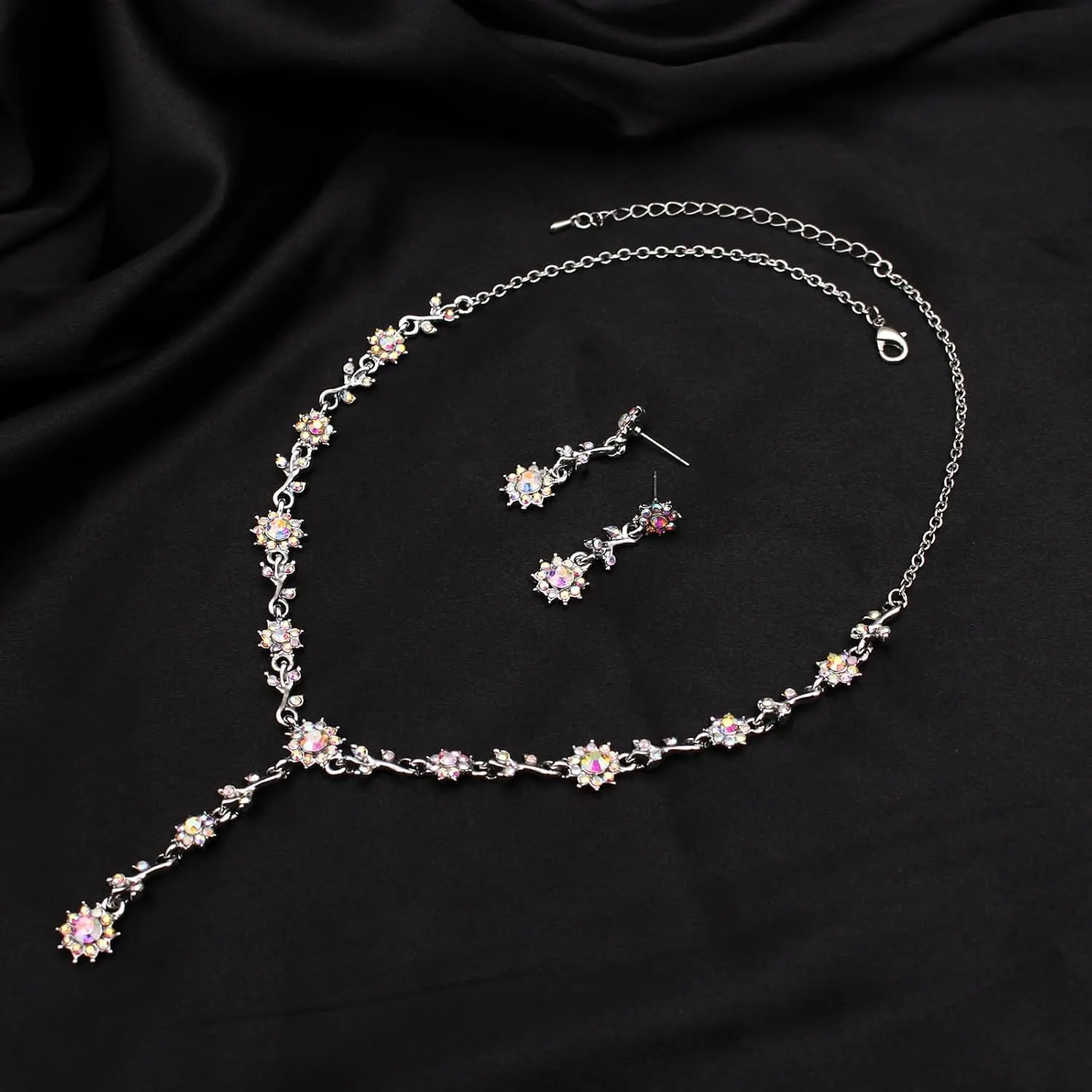 3 Pcs Elegant Bride Bridal Austrian Crystal Flower Shaped Necklace Dangle Earring Bracelet Wedding Party Jewelry Set for Women