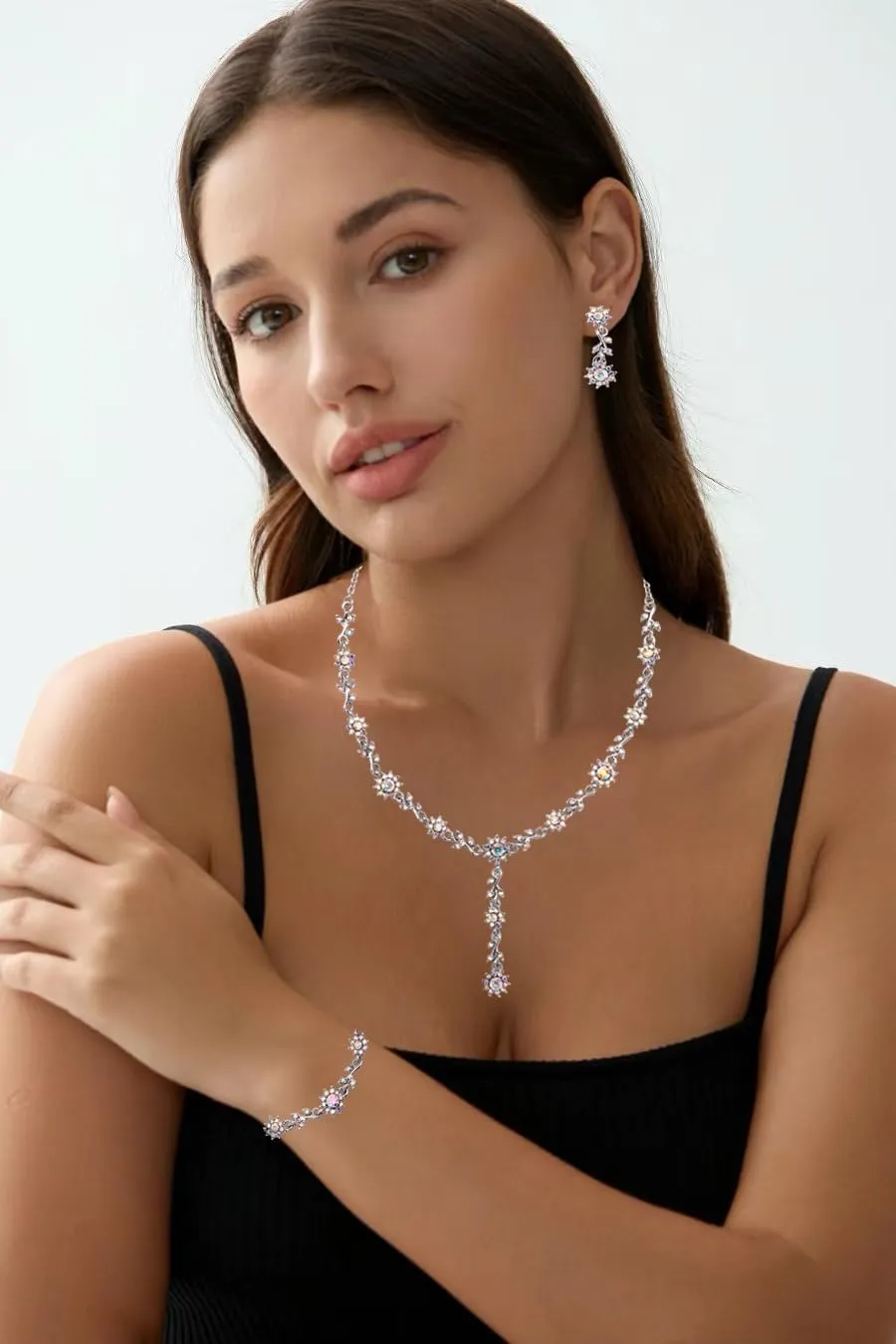 3 Pcs Elegant Bride Bridal Austrian Crystal Flower Shaped Necklace Dangle Earring Bracelet Wedding Party Jewelry Set for Women