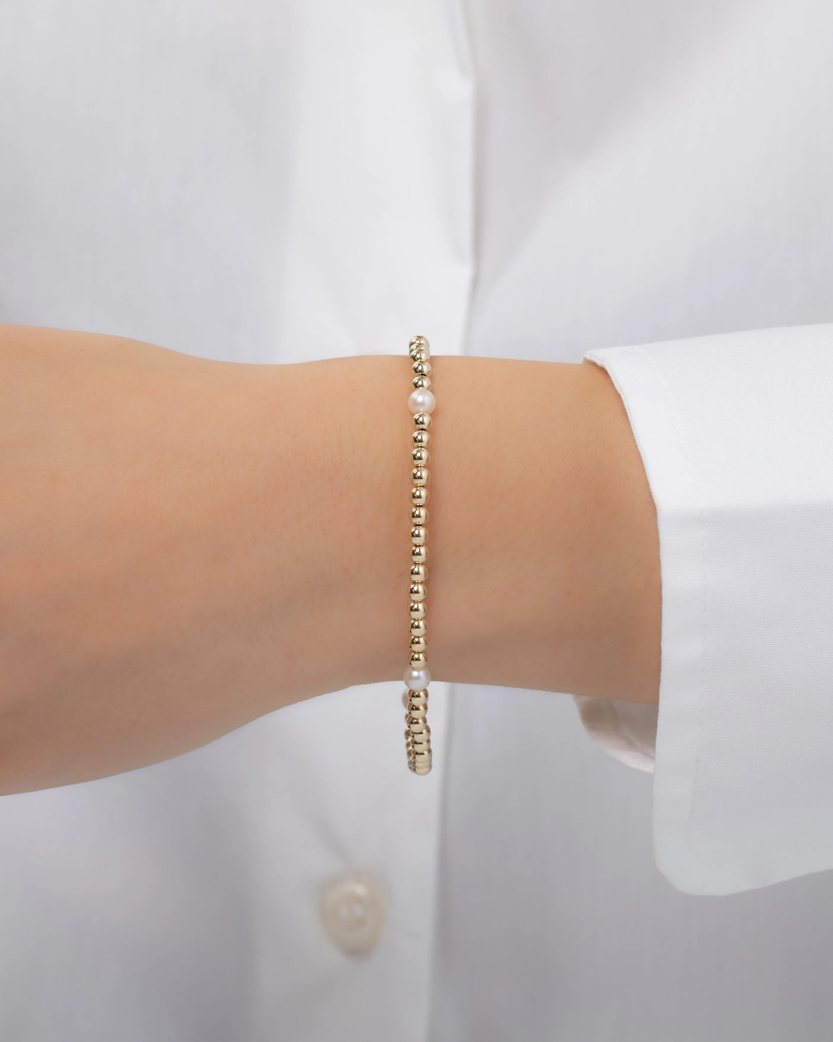 3mm Gold Segment Bead Bracelet With Pearl Beads