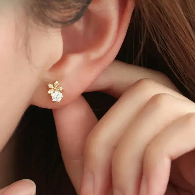 925 Sterling Silver Stud Earrings Charm Jewelry - Sweet Flower - Xm366