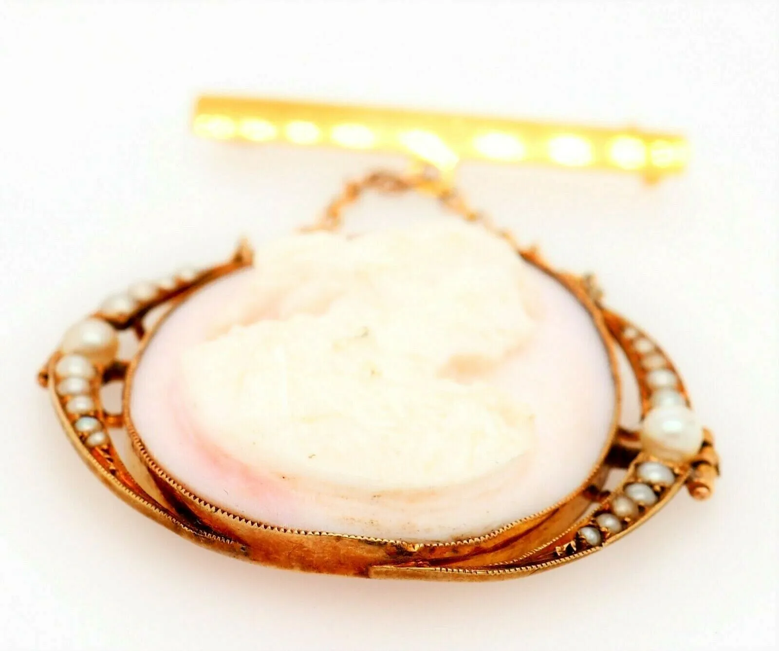 Antique (c.1900) Conch Shell Cameo & Seed Pearl 15ct Yellow Gold Drop Brooch