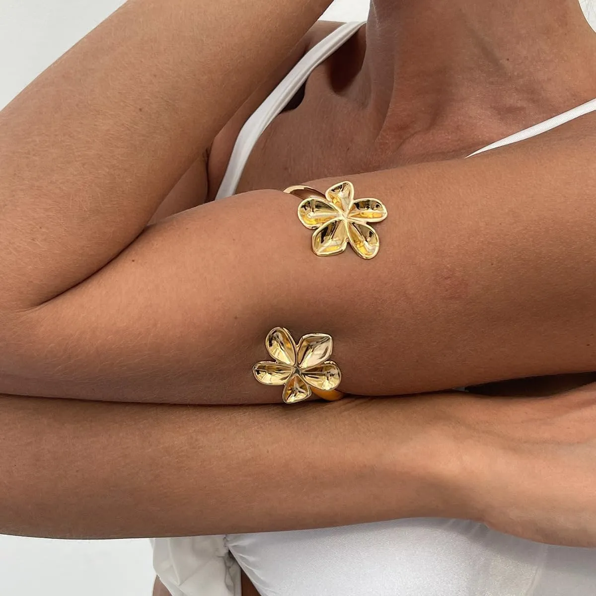 Arm Cuff Layered Bracelet Adjustable Leaf Flower Starfish Upper Arm Cuff Bangle Jewelry Gold Plated Bracelet Ring Set for Women Boho Summer Beach Essentials