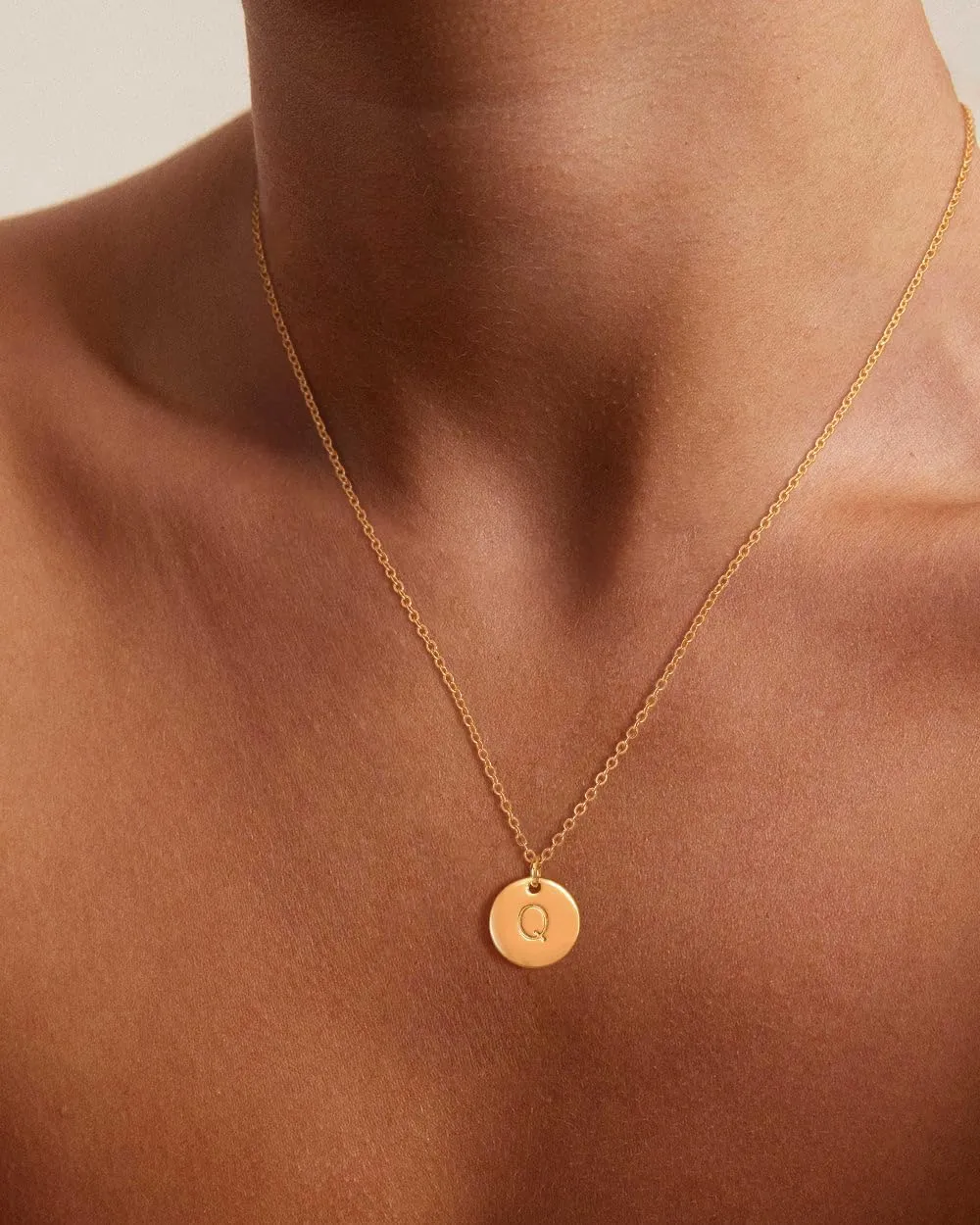 Bemoly Initial Necklace for Women Round 11MM Coin Disc Double Side Engraved Letter A-Z Hammered Pendant 14K Gold Plated Personalized Alphabet Birthday Jewelry 17.5"
