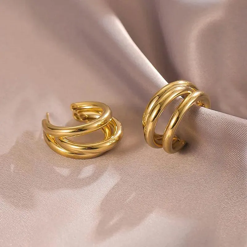 Bohemian Pearl Stud Earrings: Vintage Style Jewelry - Elegant Gift Choice