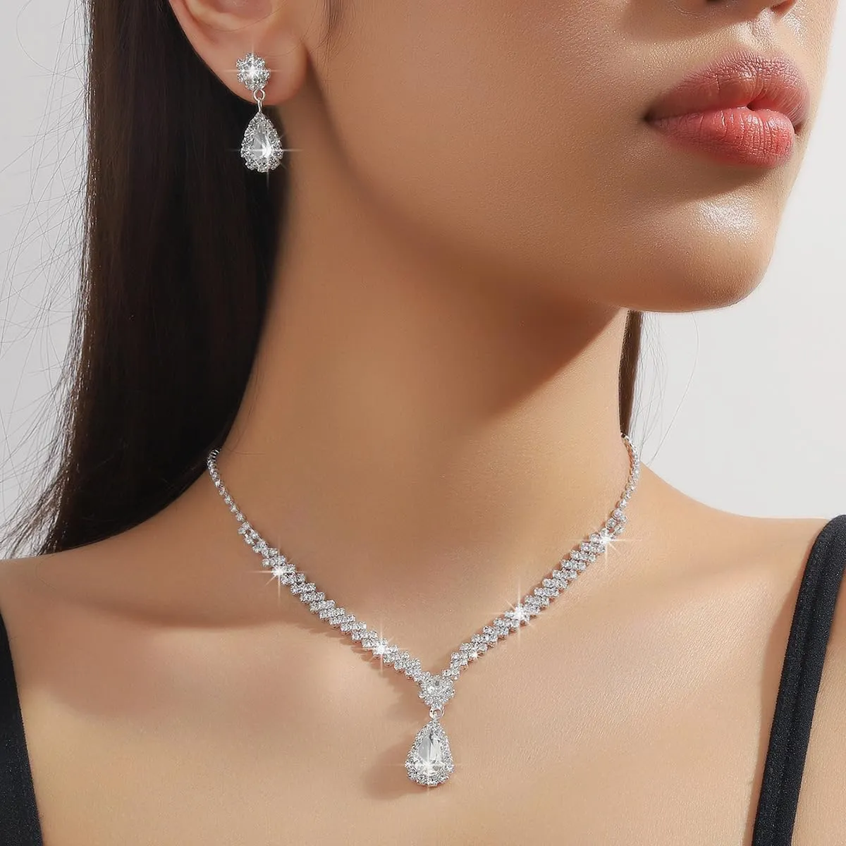 Bridal Wedding Earrings Necklace Bracelet Set Elegant Crystal Necklace Earrings Bracelet for Wedding Jewelry Prom Costume Jewelry Sets for Women