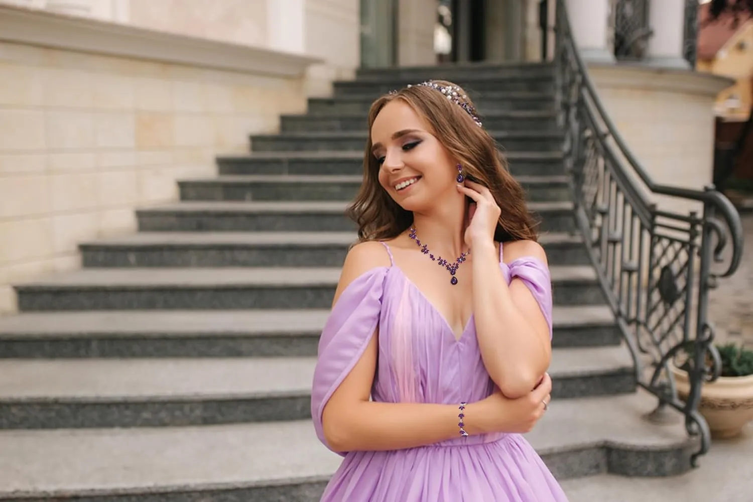 Bridal Wedding Elegant Floral Jewelry Set for Women/Brides/Bridesmaids Crystal Jewelry Set for Wedding Prom Party Bridal Crystal Necklace Earrings Bracelet Set