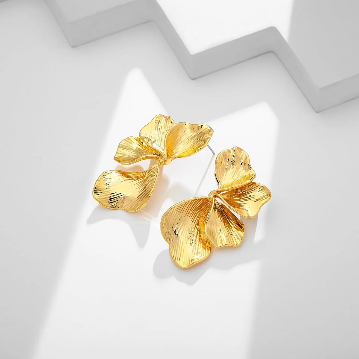 CLASSYZINT Gold Floral Earrings for Women Boho Hypoallergenic Jewelry 4 Styles 3D Flower Studs Everyday Elegant Earrings for Sensitive Ears