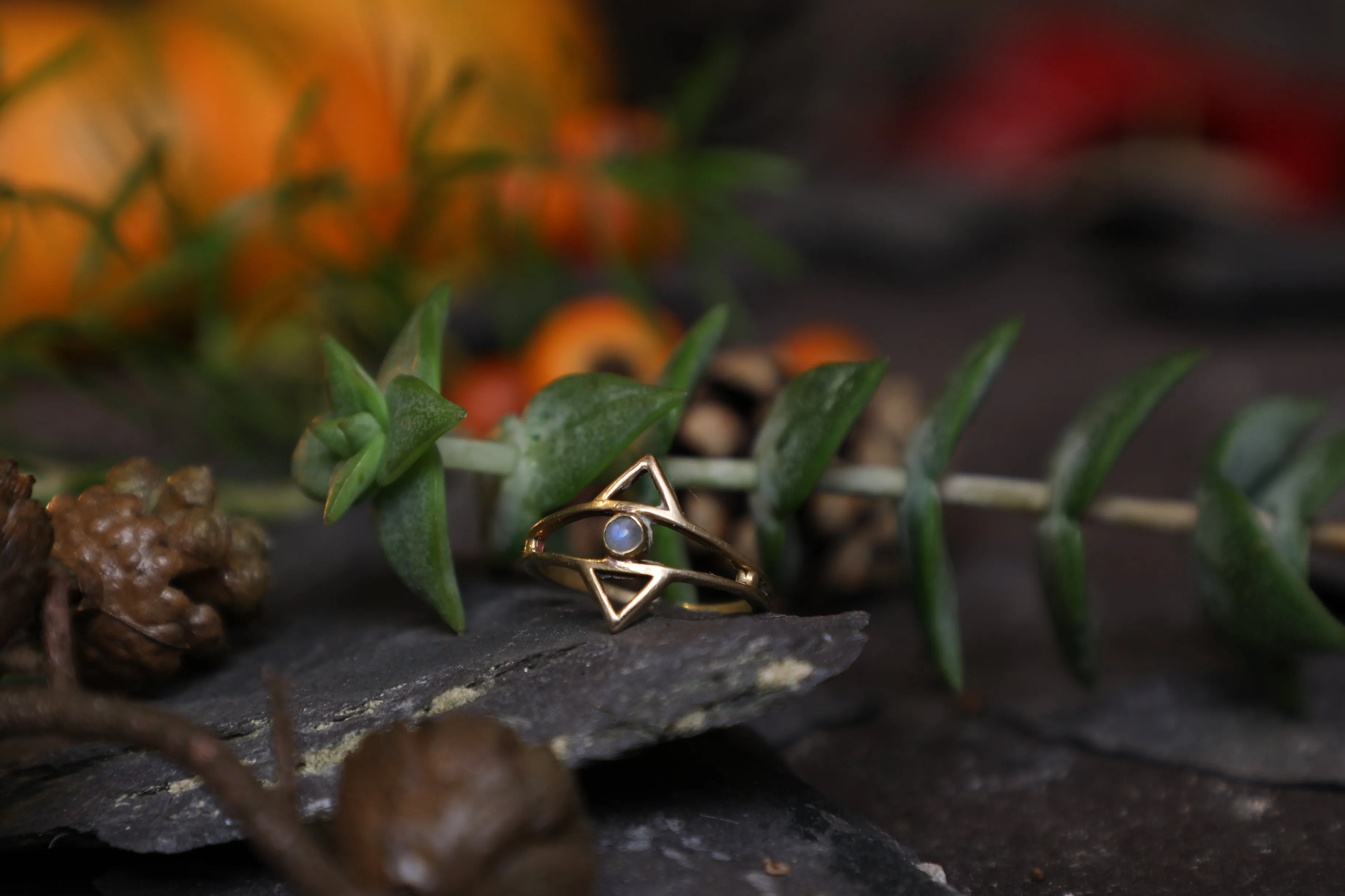 Conjus Ring - moonstone