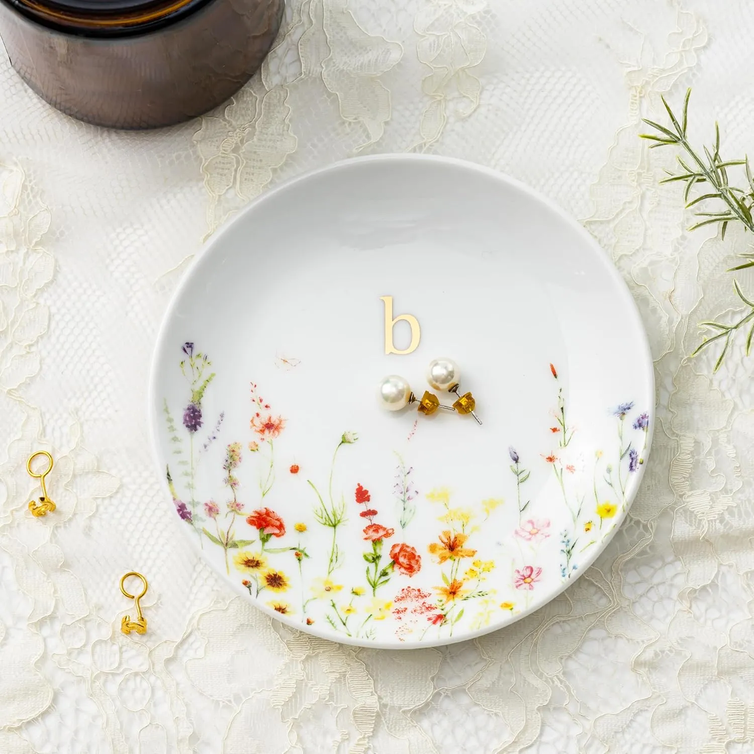 Crisky Initial Jewelry Tray Ring Dish & Gift Box, Ceramic Flower Trinket Dish for Rings Earrings Necklaces Keys, Bridal Shower Engagement Birthday Gift for Women, Friends 4.57" (Gold Foil B