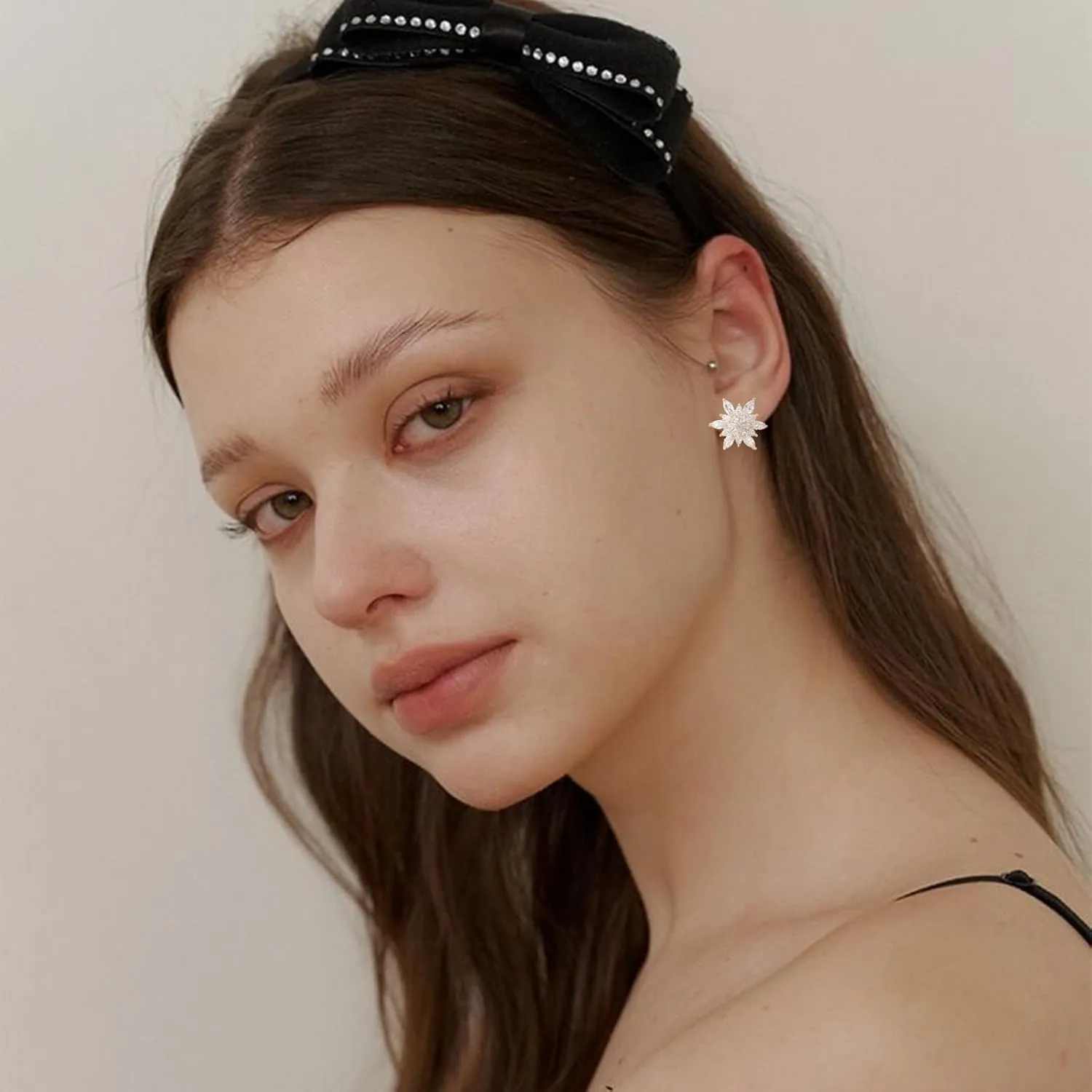 Crystal Flower Burst Stud Earrings Elegant Hypoallergenic Large Big Sparkly CZ Cubic Zirconia Rhinestone Earrings Bridal Wedding Party Prom Costume Jewelry for Women Birthstone Birthday Gift