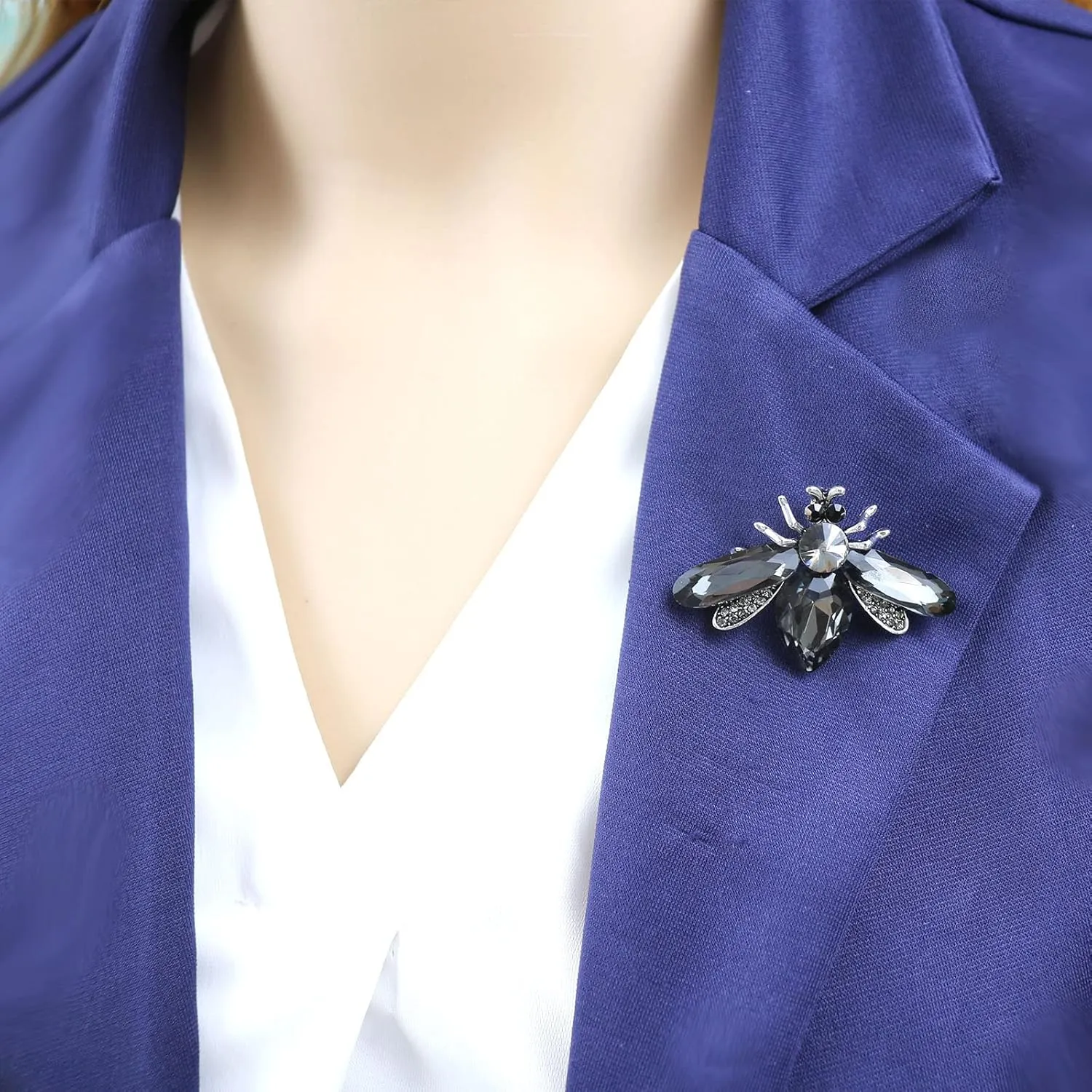 Cute Bee Daisy Crystal Brooches Pin Fashio Rhinestone Animal Flower Brooch Insect Themed Lapel Pins for Women Men Gold Tone