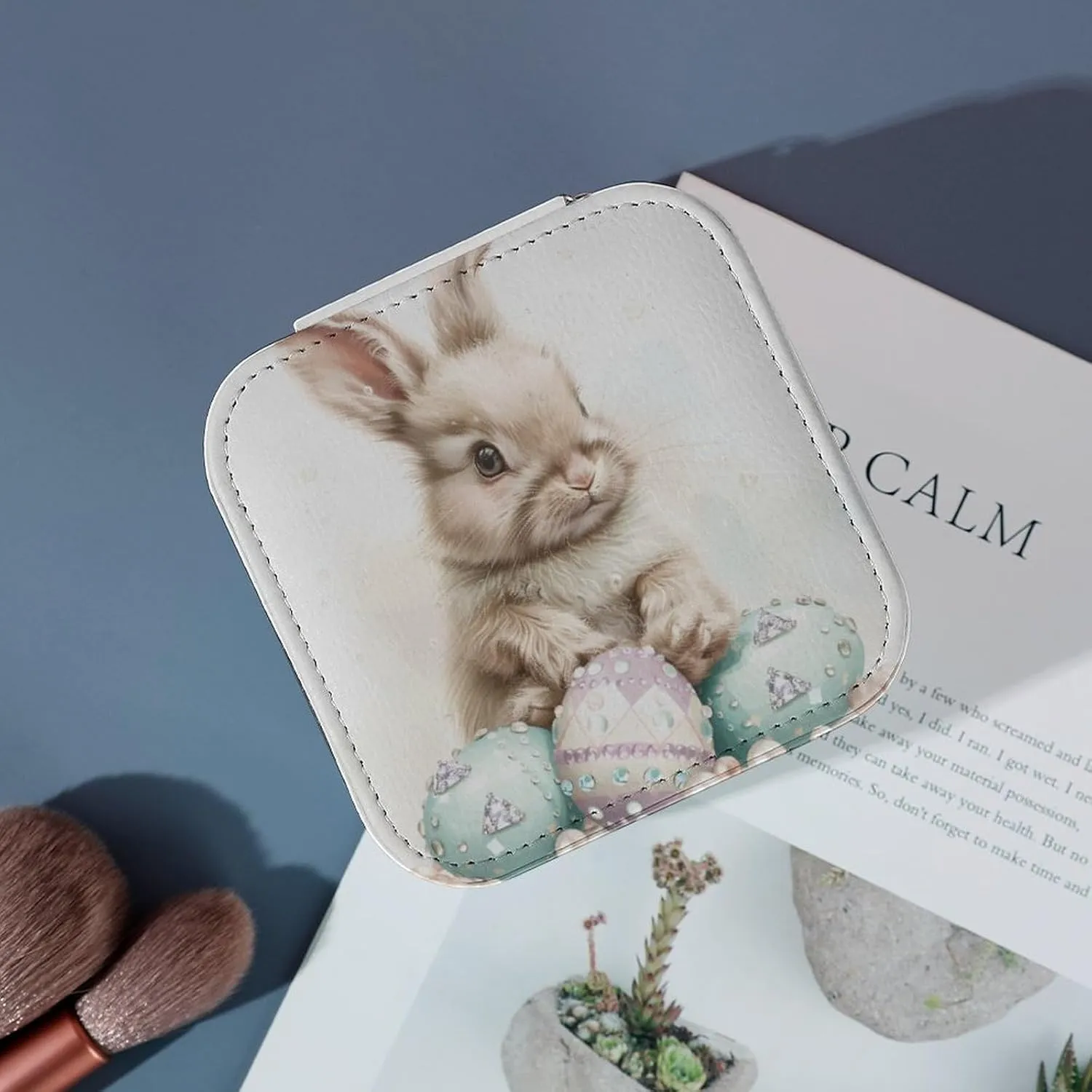 Cute Little Baby Easter Bunny Travel Jewelry Case,easter Eggs with Diamonds And Pearls Small Jewelry Box Jewelry Organizer Portable PU Leather Mini Jewelry Case for Girls Womens Earring Necklace Rings