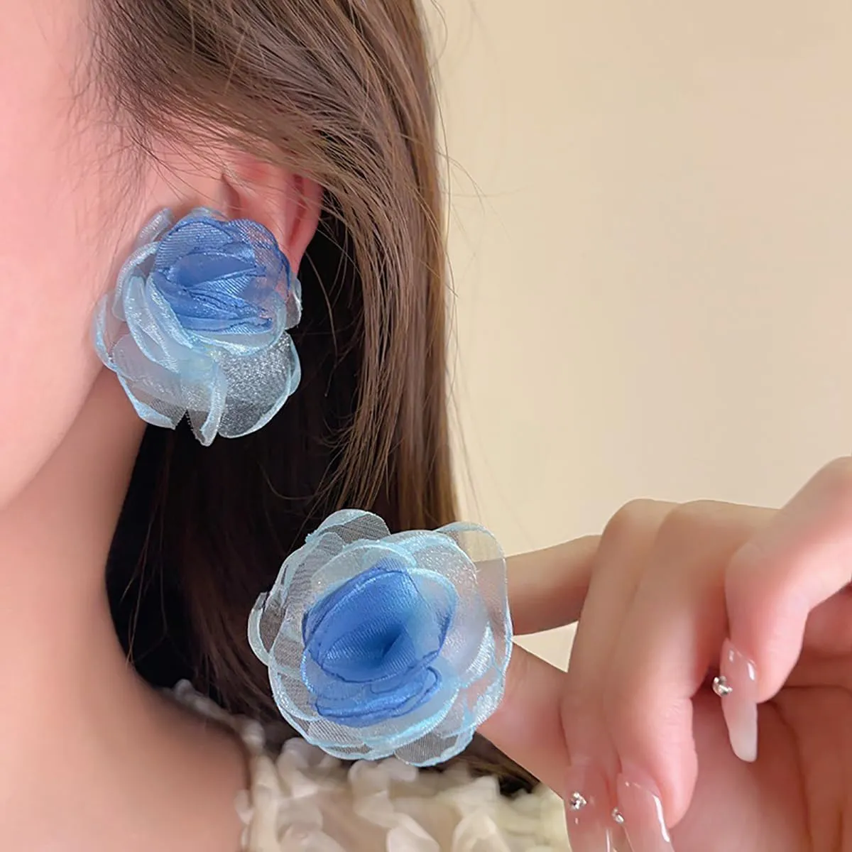 Dainty Fabric Flower Stud Earrings for Women Girls 925 Sterling Silver Post Hypoallergenic Lightweight Big Wedding Floral Statement Earrings Elegant Holiday Party Jewelry Gifts