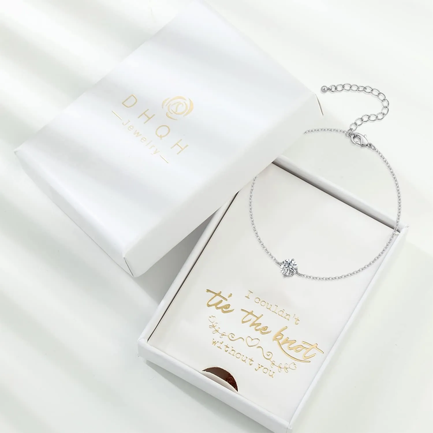 DHQH Bridesmaids Gift Set of 6 or 4 Bridesmaid Bracelet 18K Gold Plated Knot Bracelet I Couldnt Tie a Knot Without You Wedding Bridesmaid Proposal Bracelets Jewelry Gifts for Women