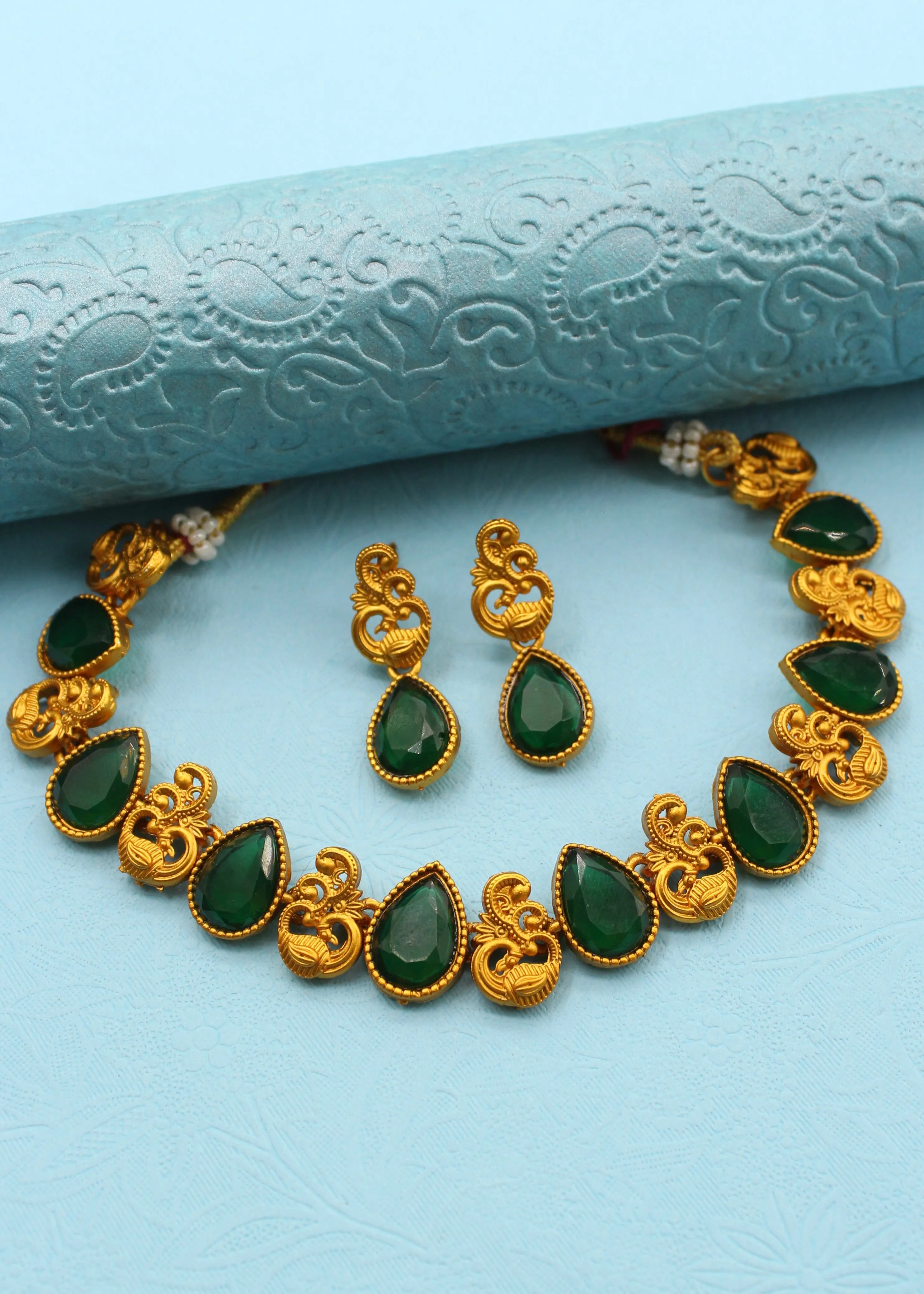 DROPLET DESIGNER MATTE NECKLACE