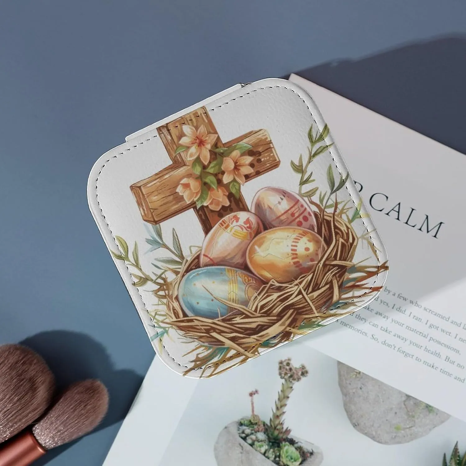 Easter Cross Travel Jewelry Case,easter Eggs Small Jewelry Box Jewelry Organizer Portable PU Leather Mini Jewelry Case for Girls Womens Earring Necklace Rings Bracelet