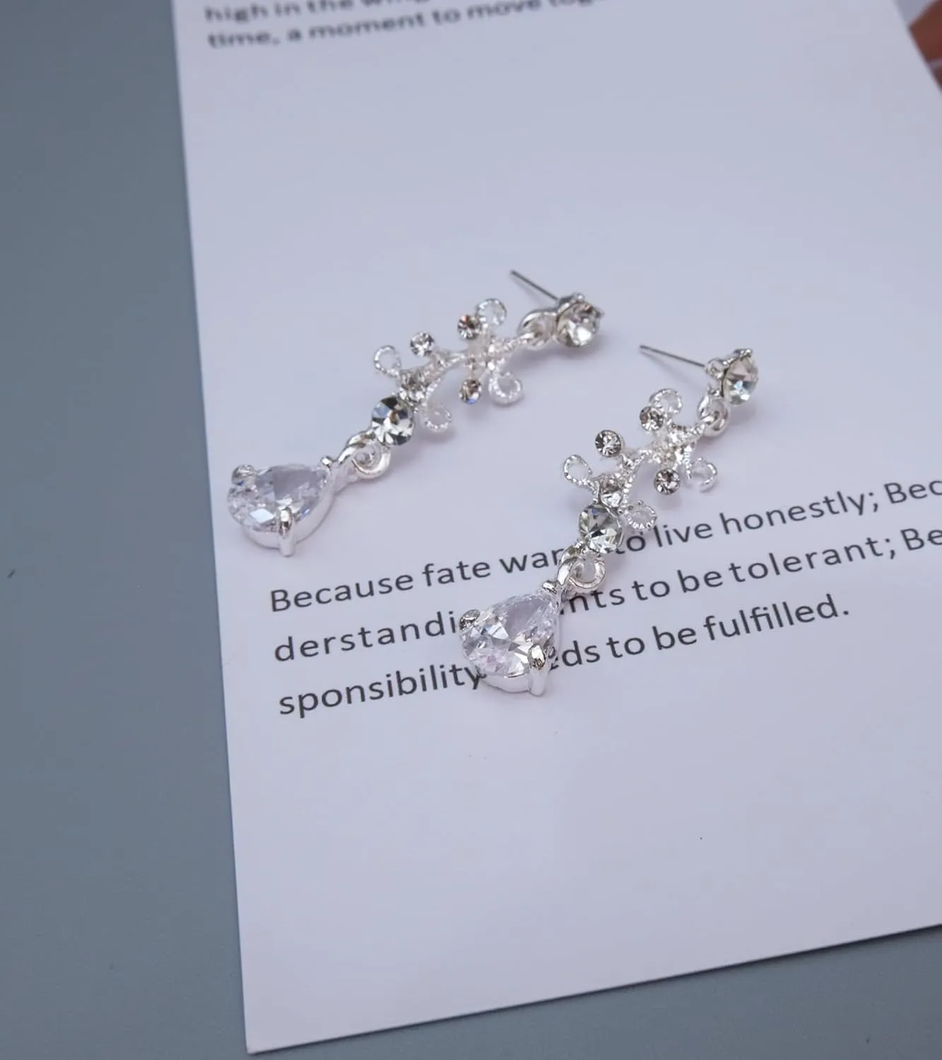 Elegant Bridal Crystal Necklace Earrings Bracelet Set Wedding Jewelry Sets Choker Necklace Prom Formal Costume Accessories for Bride Bridemaids Women