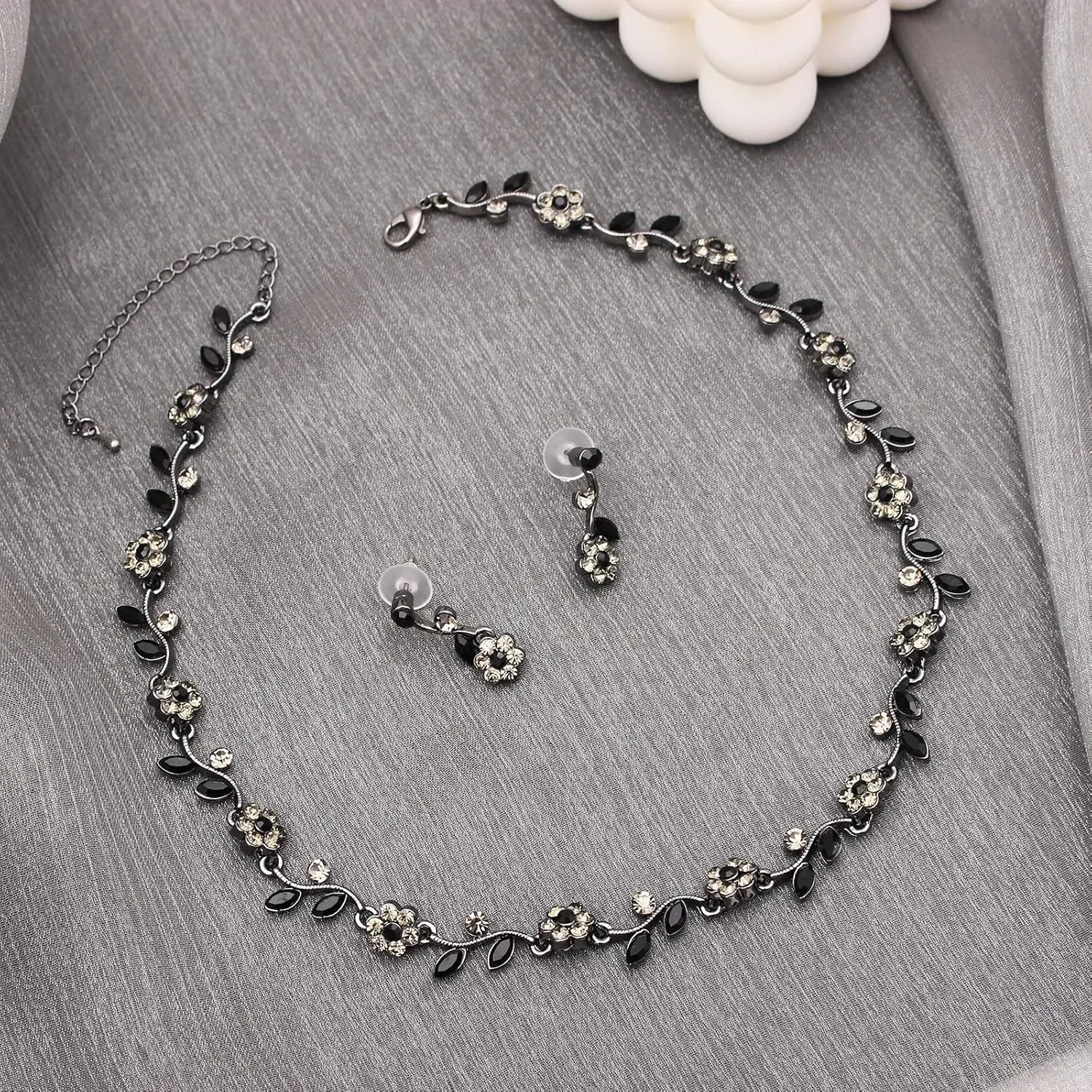 Elegant Bridal Wedding Austrian Crystal Flower Choker Necklace Dangle Earrings Bracelet Jewelry Set for Women Prom Party