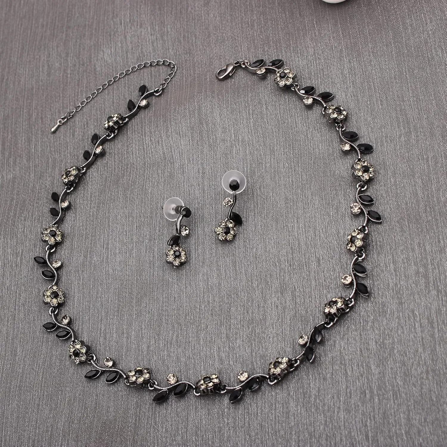 Elegant Bridal Wedding Austrian Crystal Flower Choker Necklace Dangle Earrings Bracelet Jewelry Set for Women Prom Party