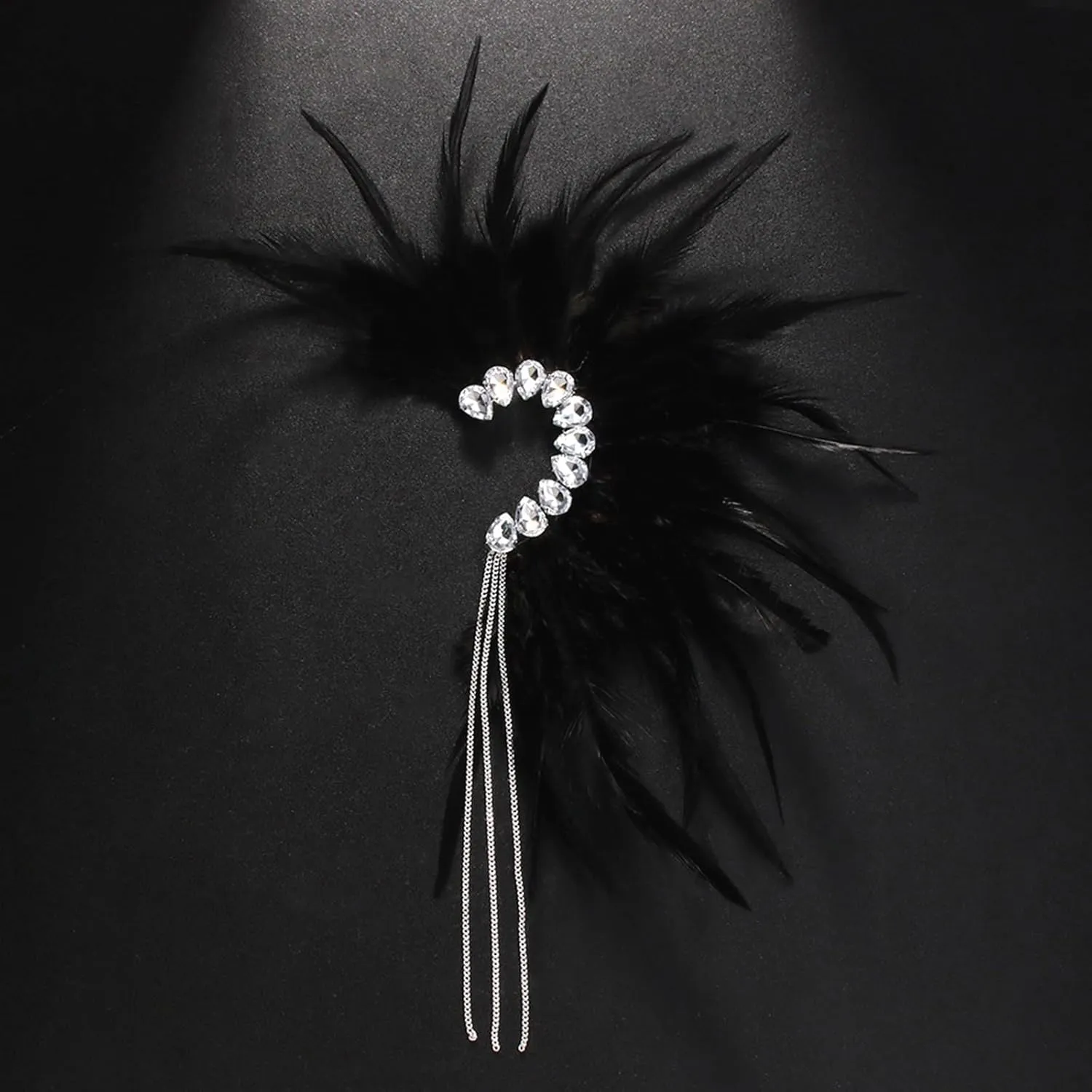 Elegant Plumage Ear Cuff Not Piercing Tassels Ear Wrap Unique Cuff Earrings Suitable for Women Party Dress Accessories