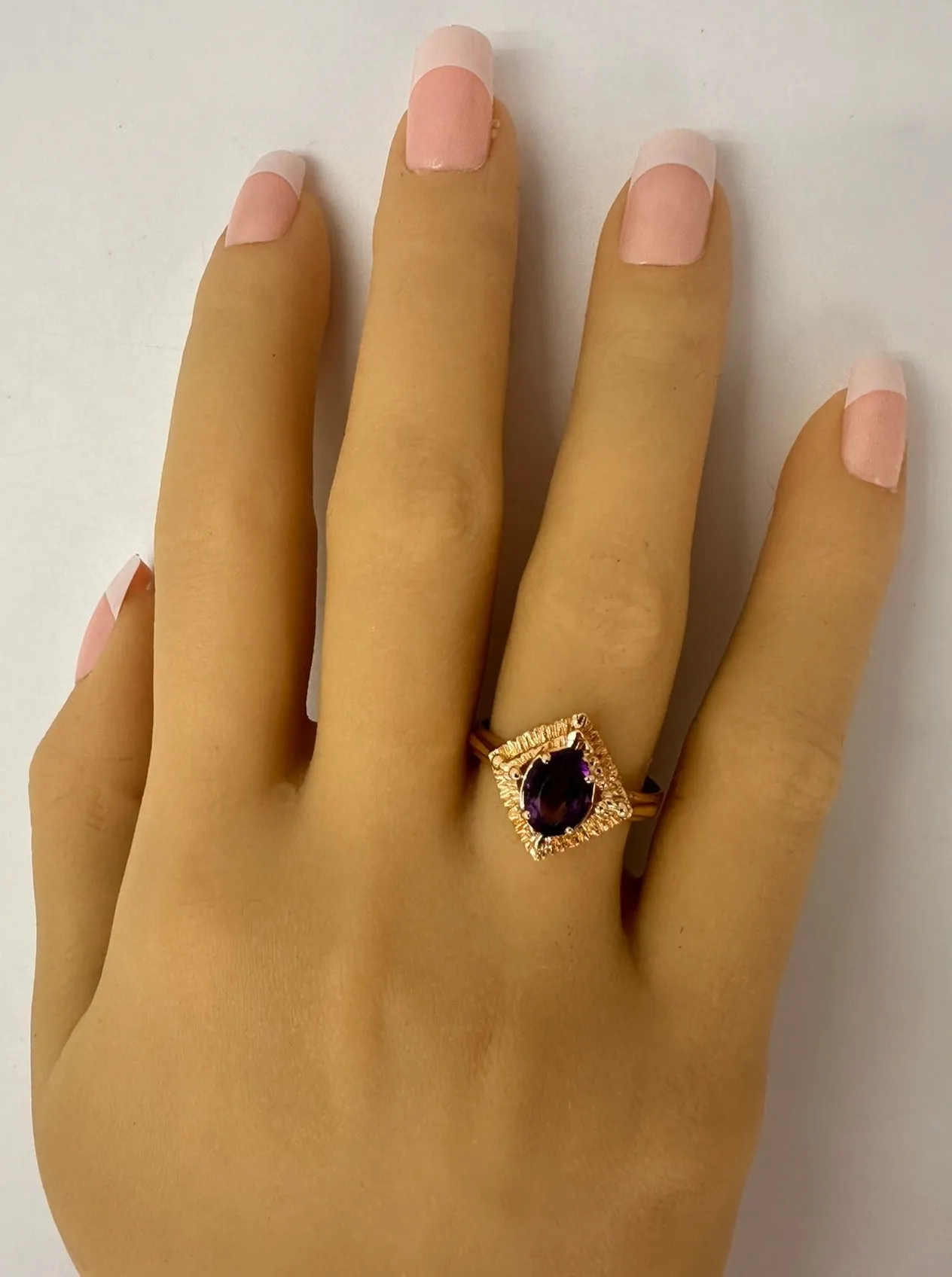 Enchanting 9ct Yellow Gold Oval Amethyst Ring