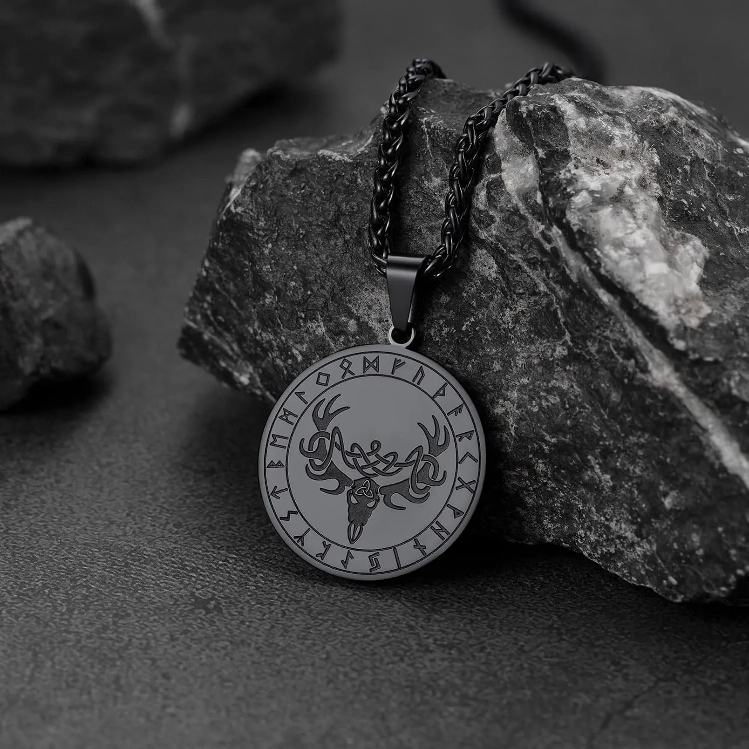 FaithHeart Antler Necklace for Women, Vintage Viking Deer Pendant Necklace, Stainless Steel Christmas Jewerly Gift with Delicate Box
