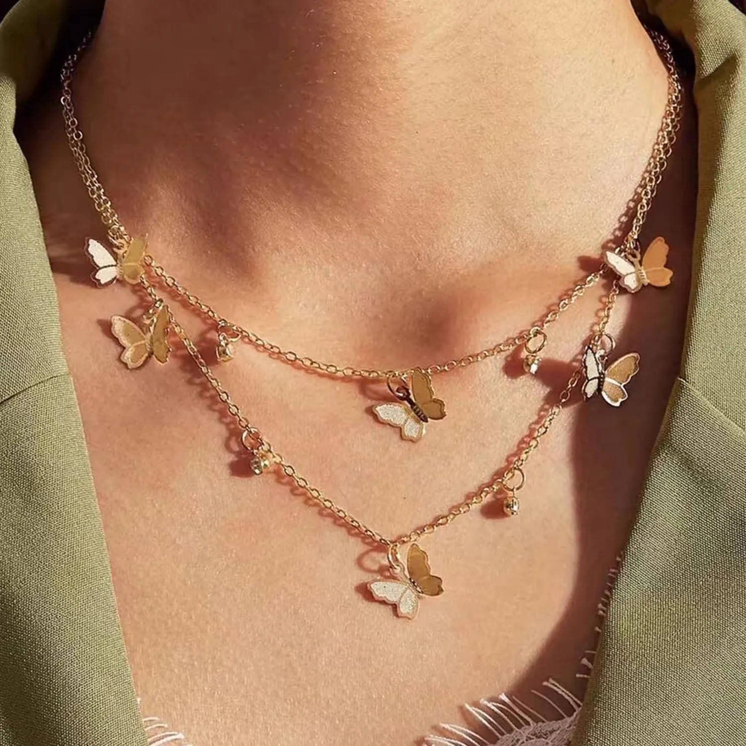 Gold Butterfly Necklace for Women Layered Butterfly Necklace Butterfly Pendant Necklace Gold Pearl Necklace Dainty Necklace Jewelry for Women