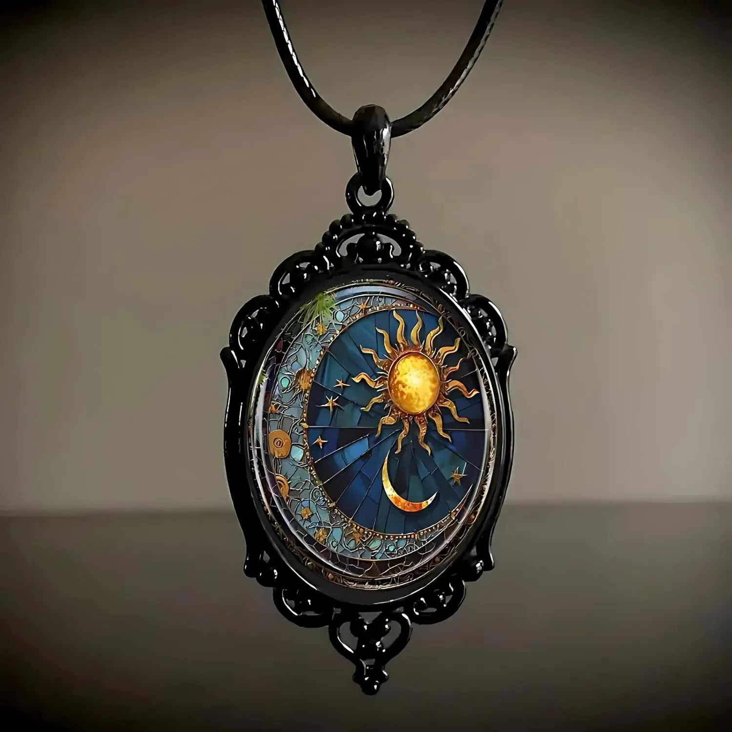 Gothic Glass Pendant Necklace for Women Sun Moon Charm Necklace Vintage Celestial Lunar Solar Cameo Necklaces Gothic Rope Chain Mystic Witch Jewelry Accessories
