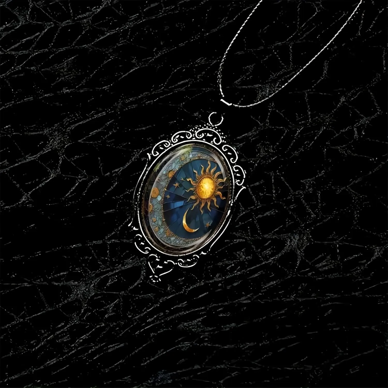 Gothic Glass Pendant Necklace for Women Sun Moon Charm Necklace Vintage Celestial Lunar Solar Cameo Necklaces Gothic Rope Chain Mystic Witch Jewelry Accessories