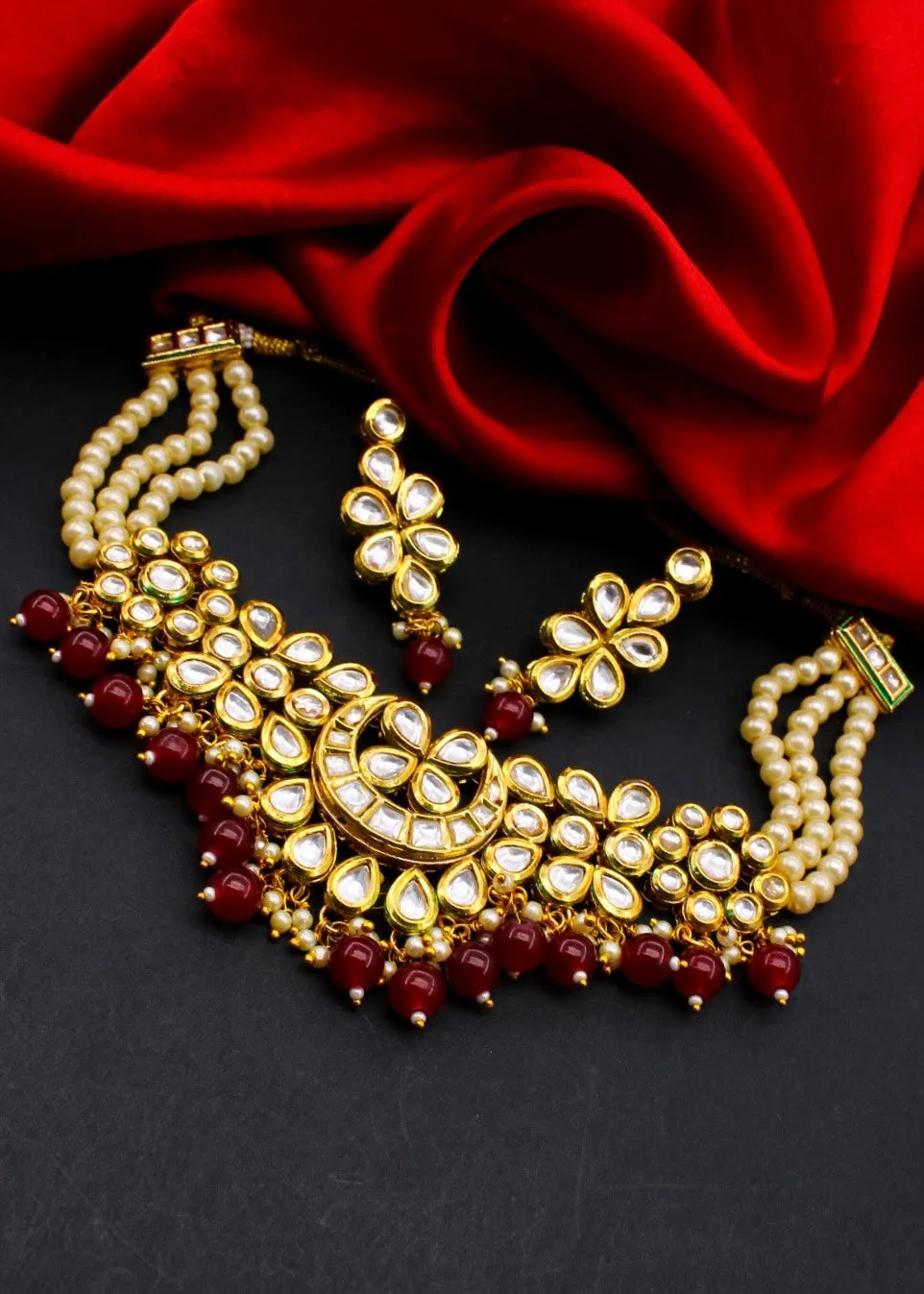HALF MOON KUNDAN NECKLACE