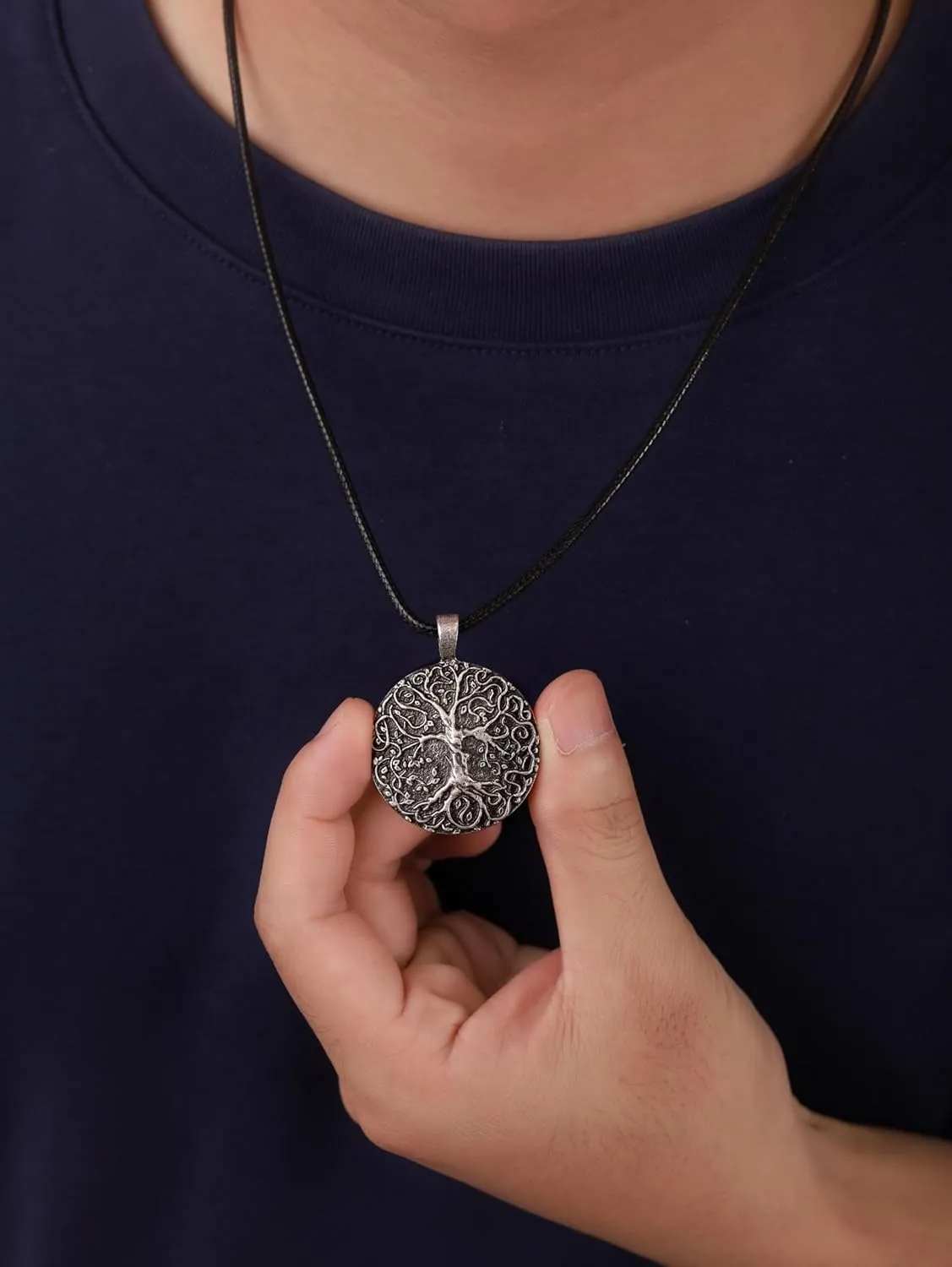HAQUIL Viking Celtic Wiccan Tree of Life Pendant Necklace, Tree of Life Jewelry Gifts for Men and Women