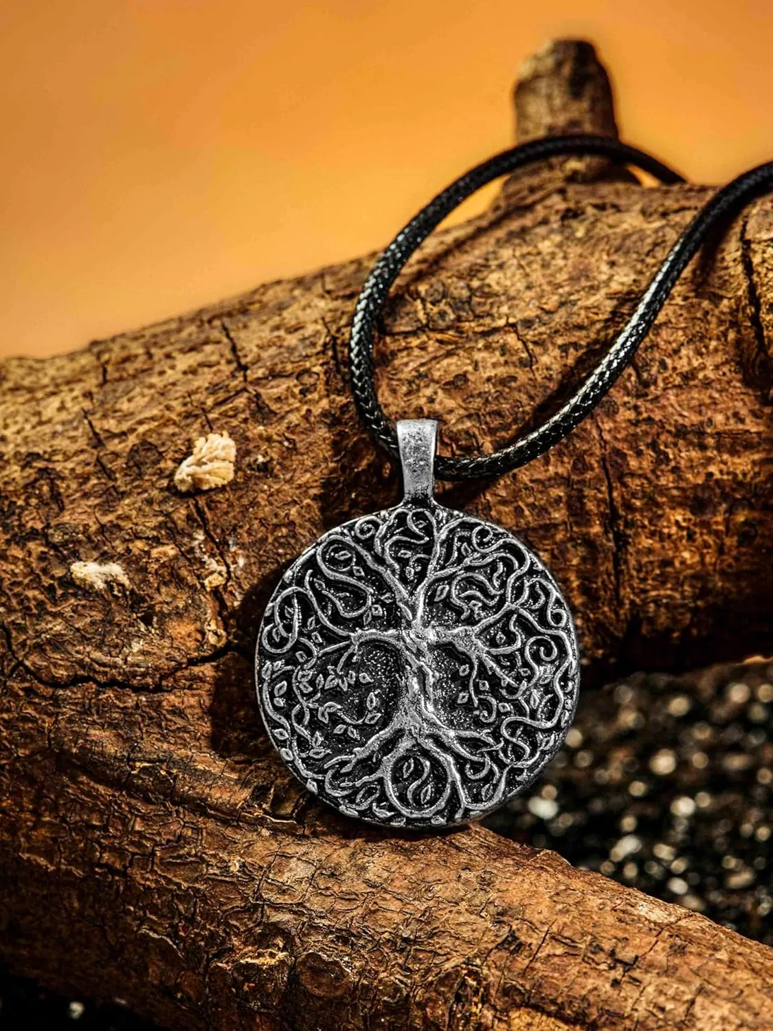 HAQUIL Viking Celtic Wiccan Tree of Life Pendant Necklace, Tree of Life Jewelry Gifts for Men and Women