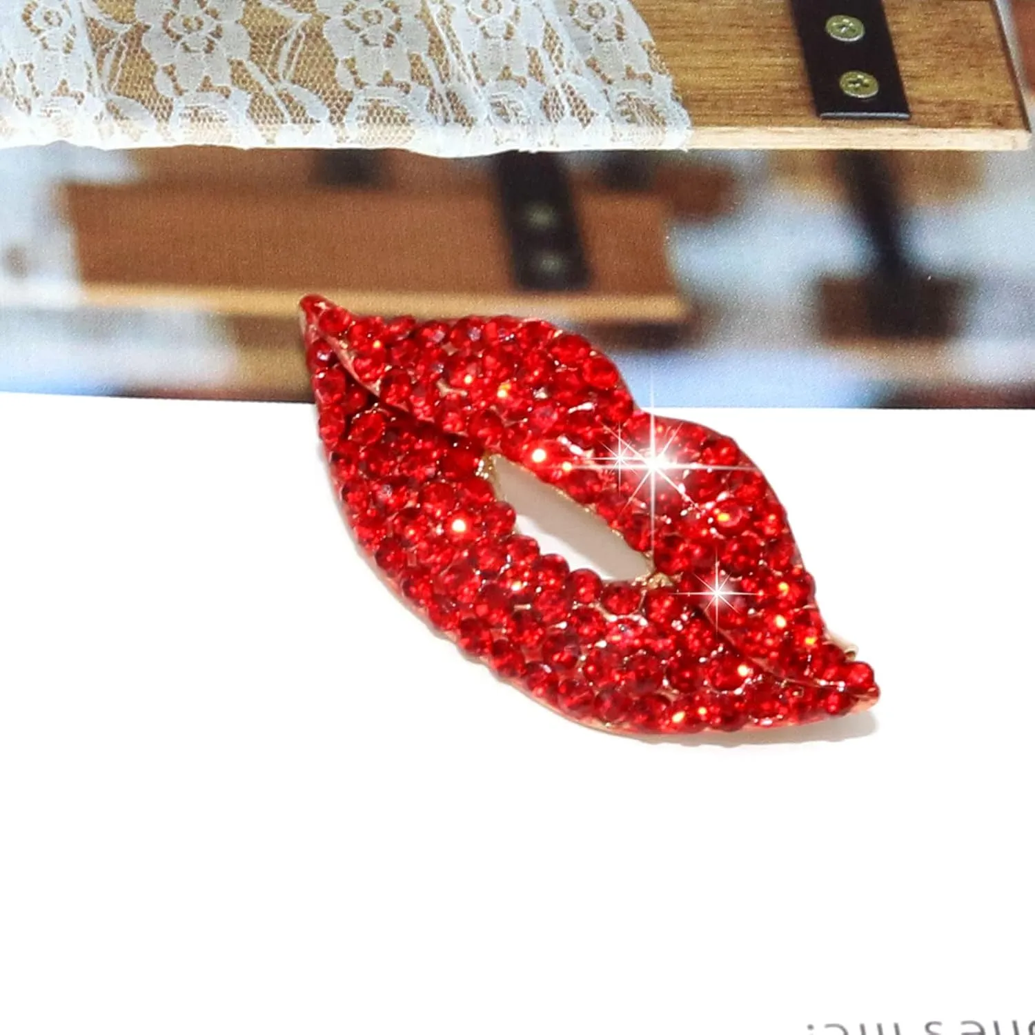 Heart Brooch For Women Cluster Pave Elegant Crystal Love Heart Brooches Pin Wedding Party Clothes Accessories Valentines Gift
