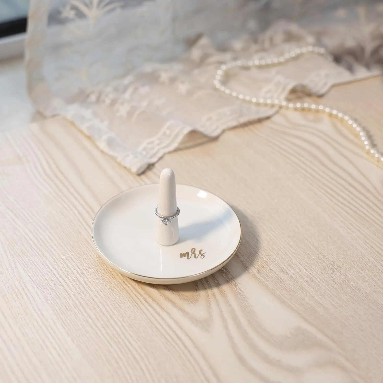 HOME SMILE Mrs Ring Holder Jewery Tray-Monogrammed Engagement Gifts for Friends,Birthday Mother's Day Christmas Gifts for Women,Ceramic White