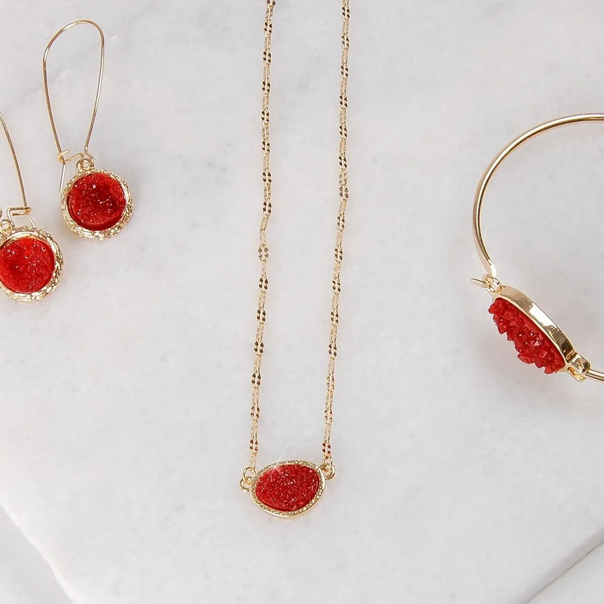 Humble Chic NY Simulated Druzy Pendant Necklace for Women with Sparkly Oval Stone - Gold, Silver, or Rose Gold Tone Chain - 16" with 3" Extender