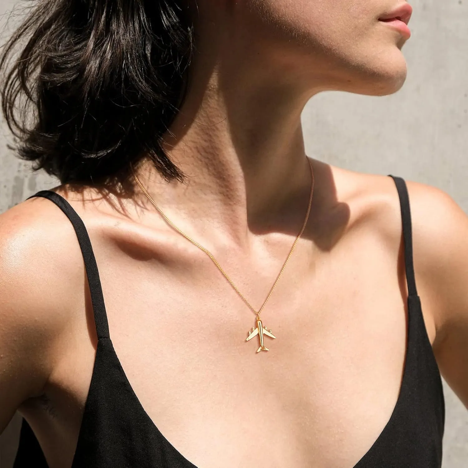 MTMY Gold Pendant Necklace for Women 14K Gold Plated Dainty Gold Necklace Simple Delicate Jewelry