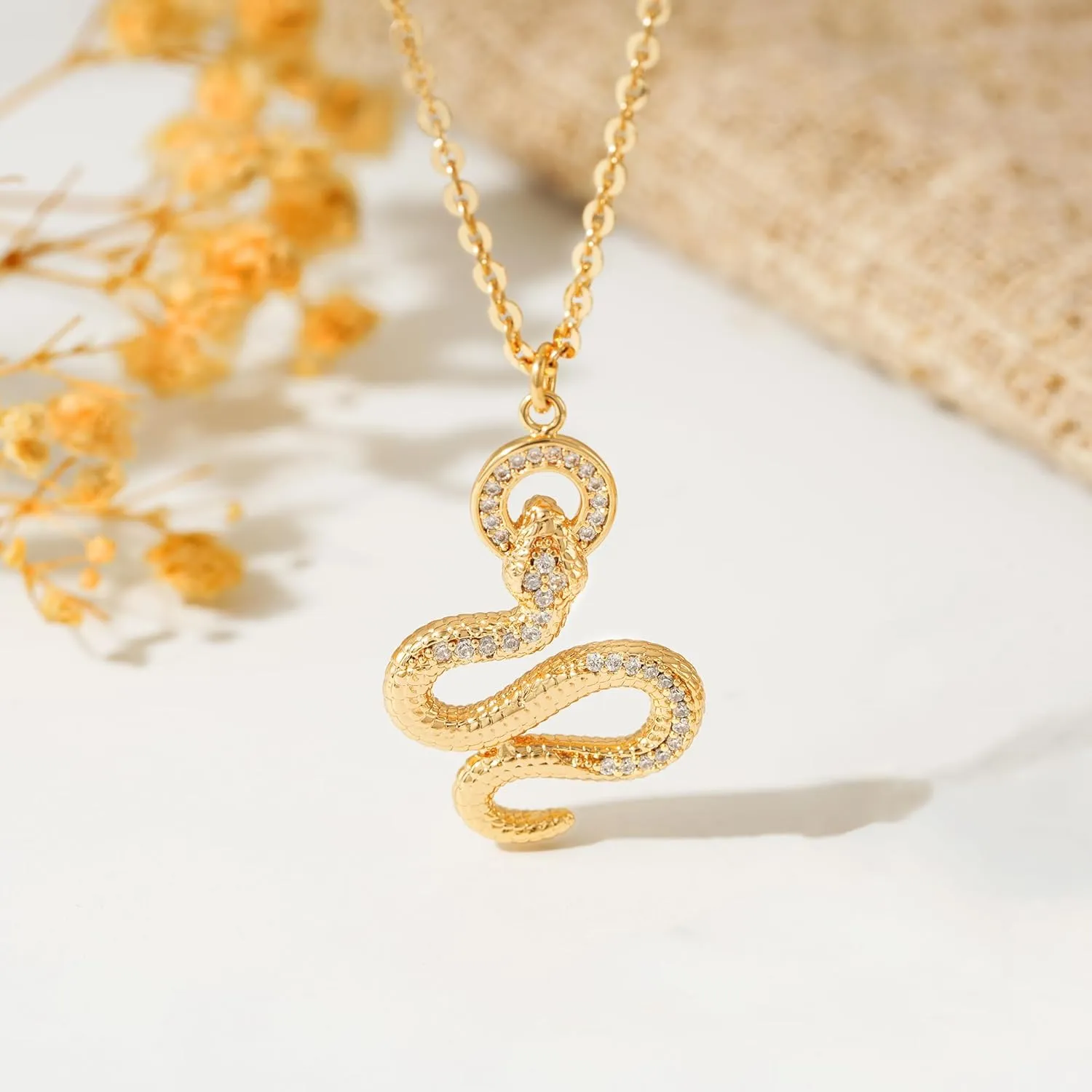 MTMY Gold Pendant Necklace for Women 14K Gold Plated Snake/Butterfly/Bee/Hummingbird Animal Necklace Dainty Necklace Simple Delicate Jewelry