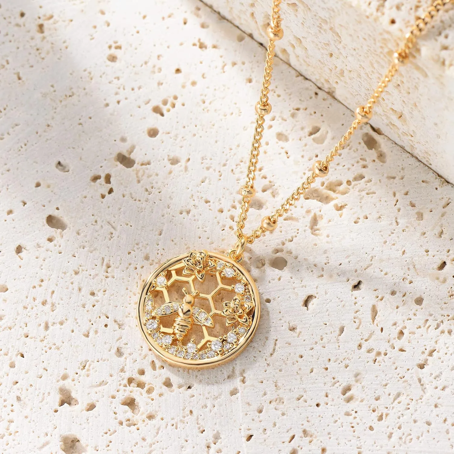MTMY Gold Pendant Necklace for Women 14K Gold Plated Snake/Butterfly/Bee/Hummingbird Animal Necklace Dainty Necklace Simple Delicate Jewelry
