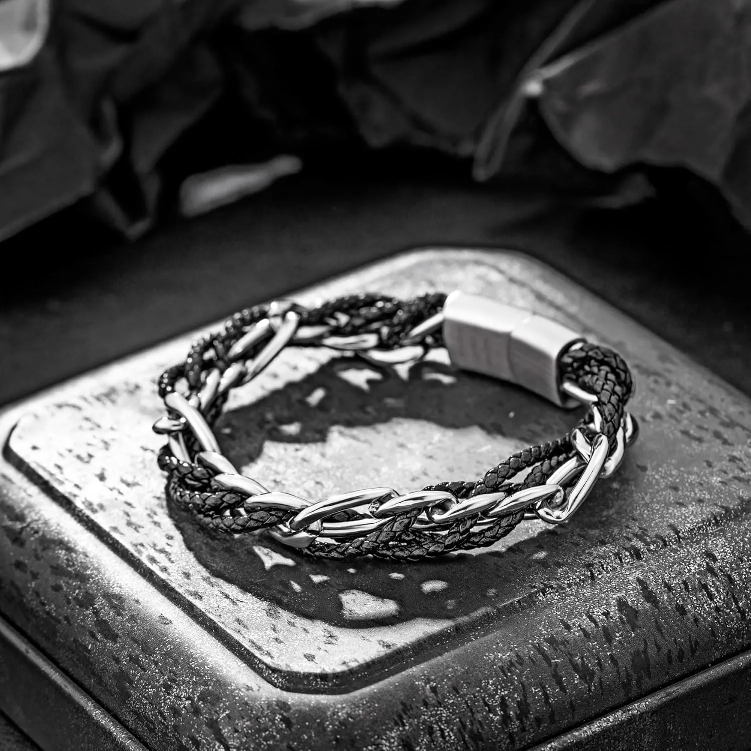 murtoo Mens Bracelet Leather and Steel, Stainless Steel Chain Bracelet with Braided Leather and Magnetic Clasp, Stylish Gift for Men Boys