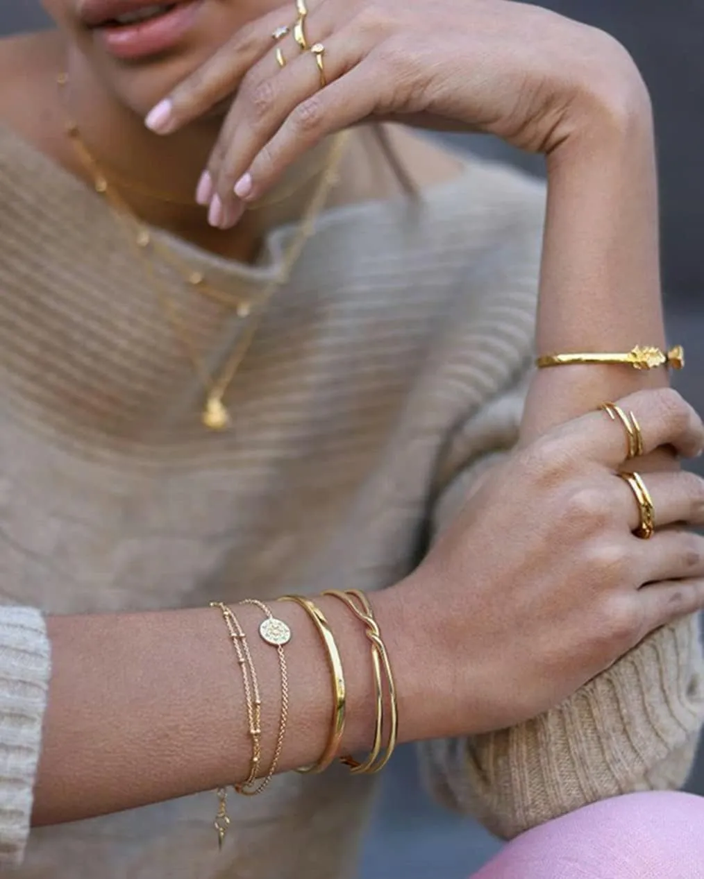PERNNLA PEARL Dainty Gold Bar Bracelet for Women Simple Delicate Thin Cuff Bangle Hook Bracelet 18K Gold Plated Handmade Minimalist Jewelry