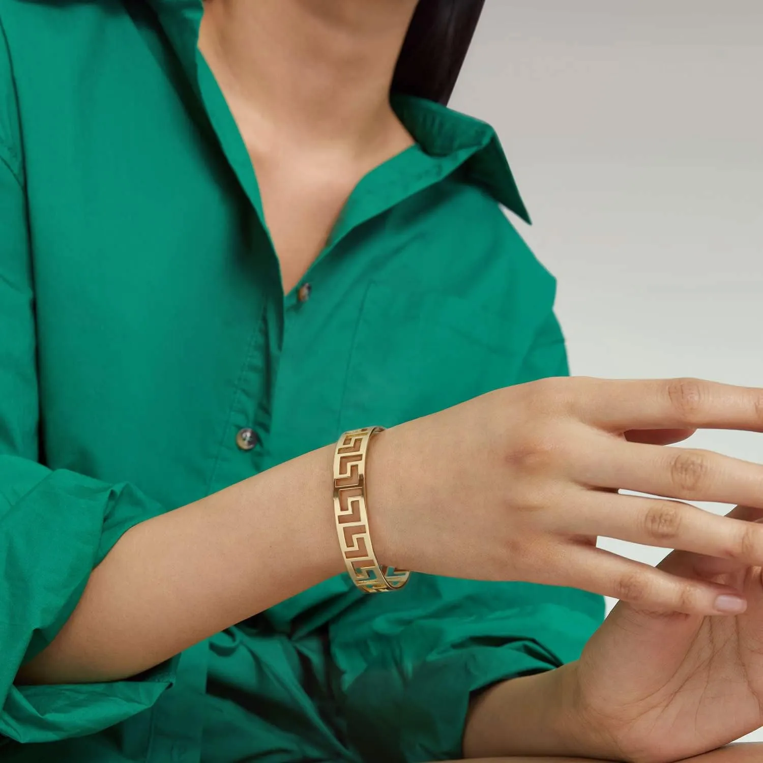 PERNNLA PEARL Dainty Gold Bar Bracelet for Women Simple Delicate Thin Cuff Bangle Hook Bracelet 18K Gold Plated Handmade Minimalist Jewelry