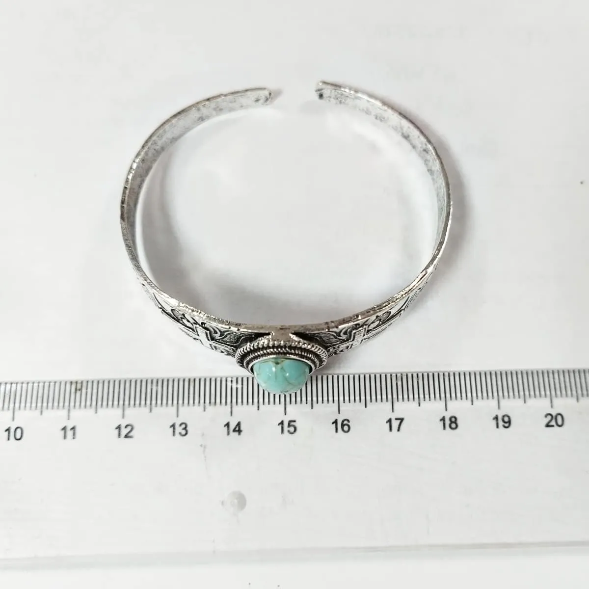 Pingyongchang Turquoise Bracelet for Women Natural Stone Turquoise Engraved Cuff Bracelet Western National Style Stone Stretch Round Bead Bracelets Bangle for Women Men Boho Jewelry