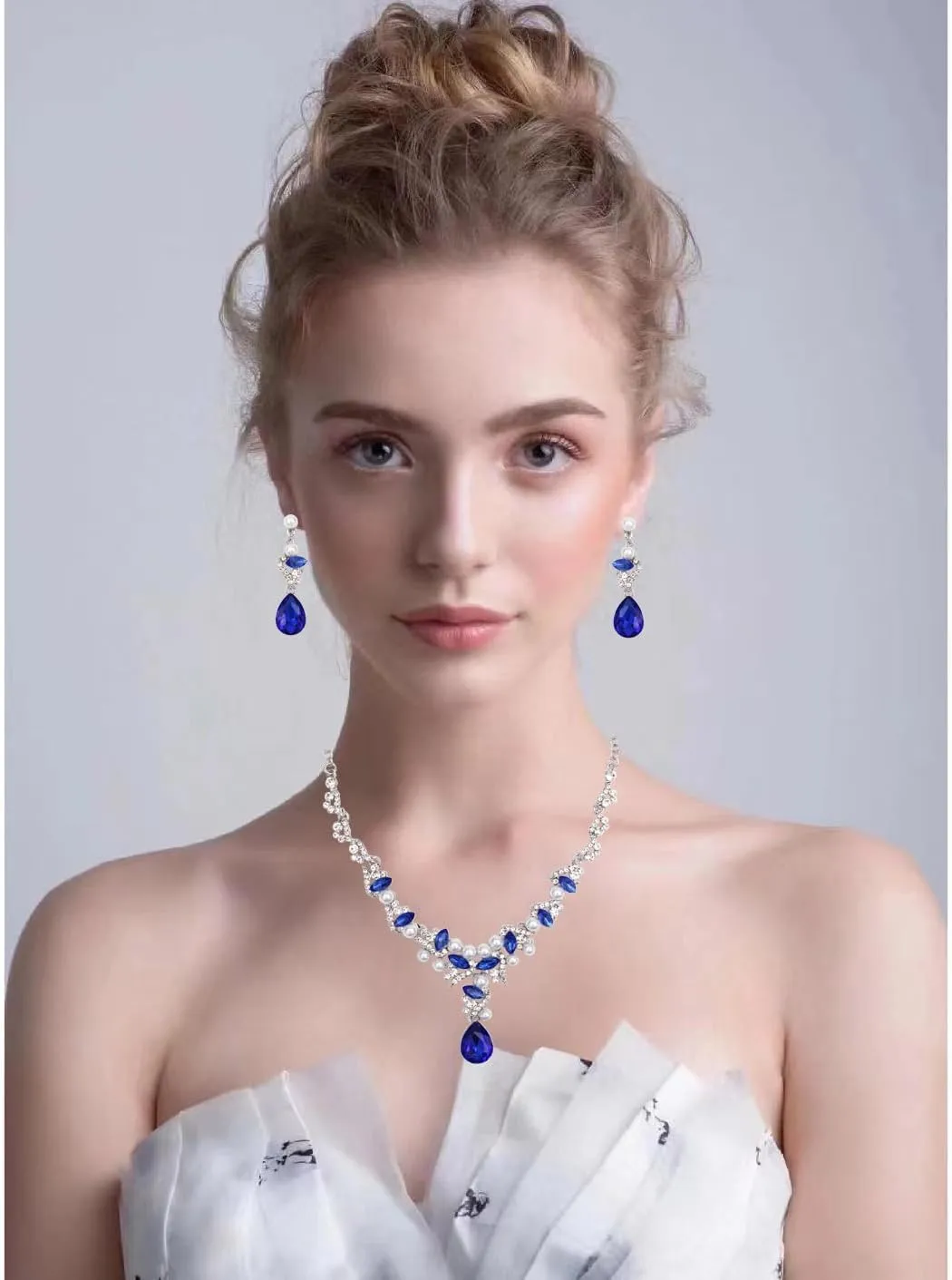 QLLYHLH Elegant Austrian Crystal Wedding Jewelry Set Pearls Crystal Necklace Teardrop Earrings Link Bracelet Brides Bridesmaid Prom Party Evening Dress Accessories for Woman