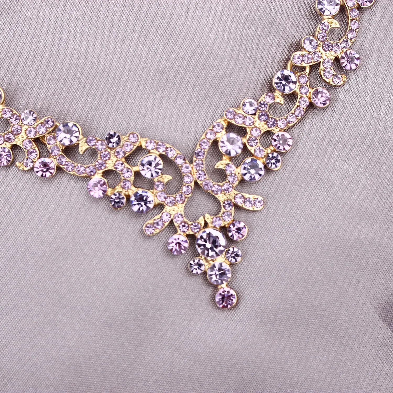 QLLYHLH Elegant Wedding Jewelry Set Austrian Crystal Necklace Dangle Earrings Link Bracelet Brides Bridesmaid Prom Costume Party Events Accessories for Woman
