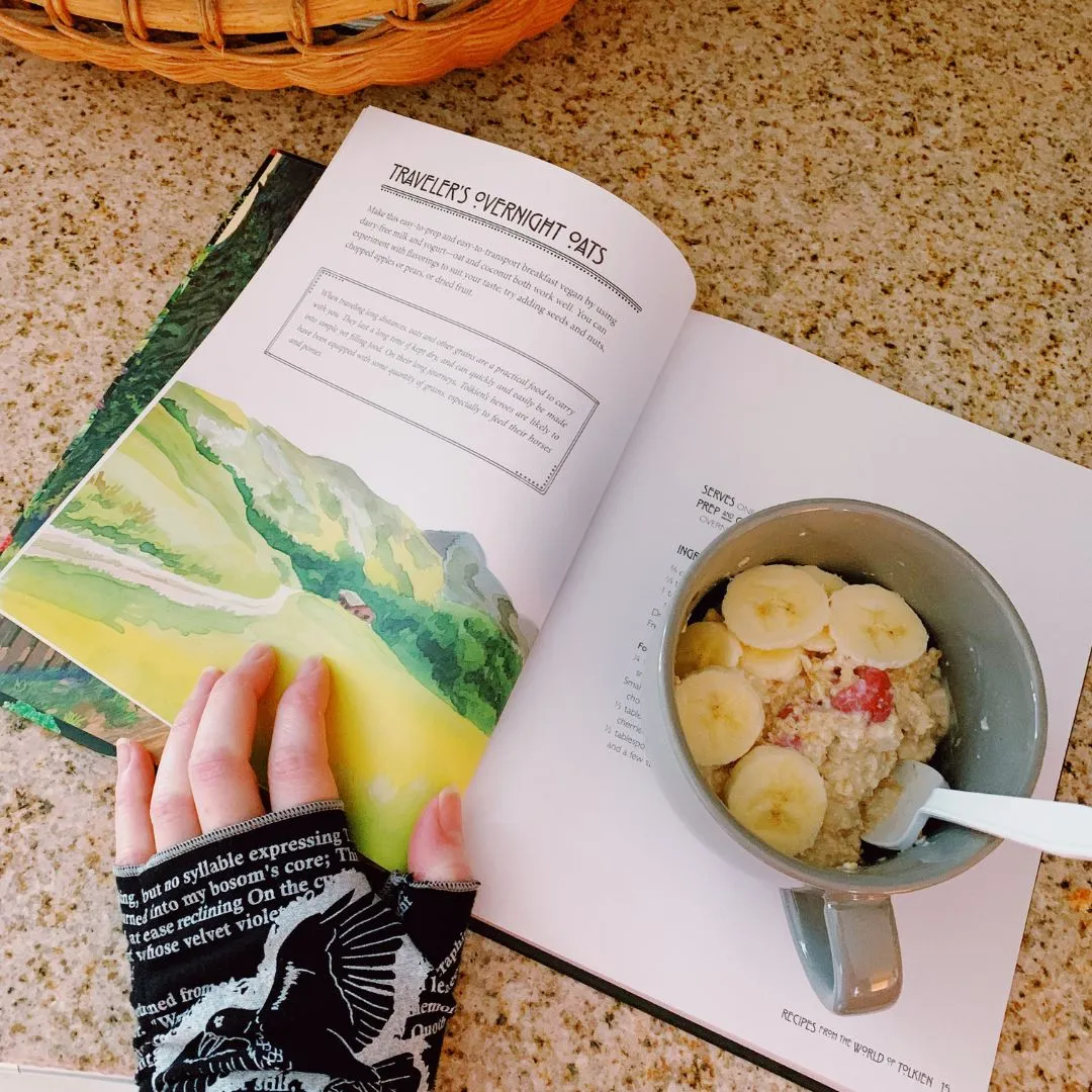 Recipes from the World of Tolkien Cookbook