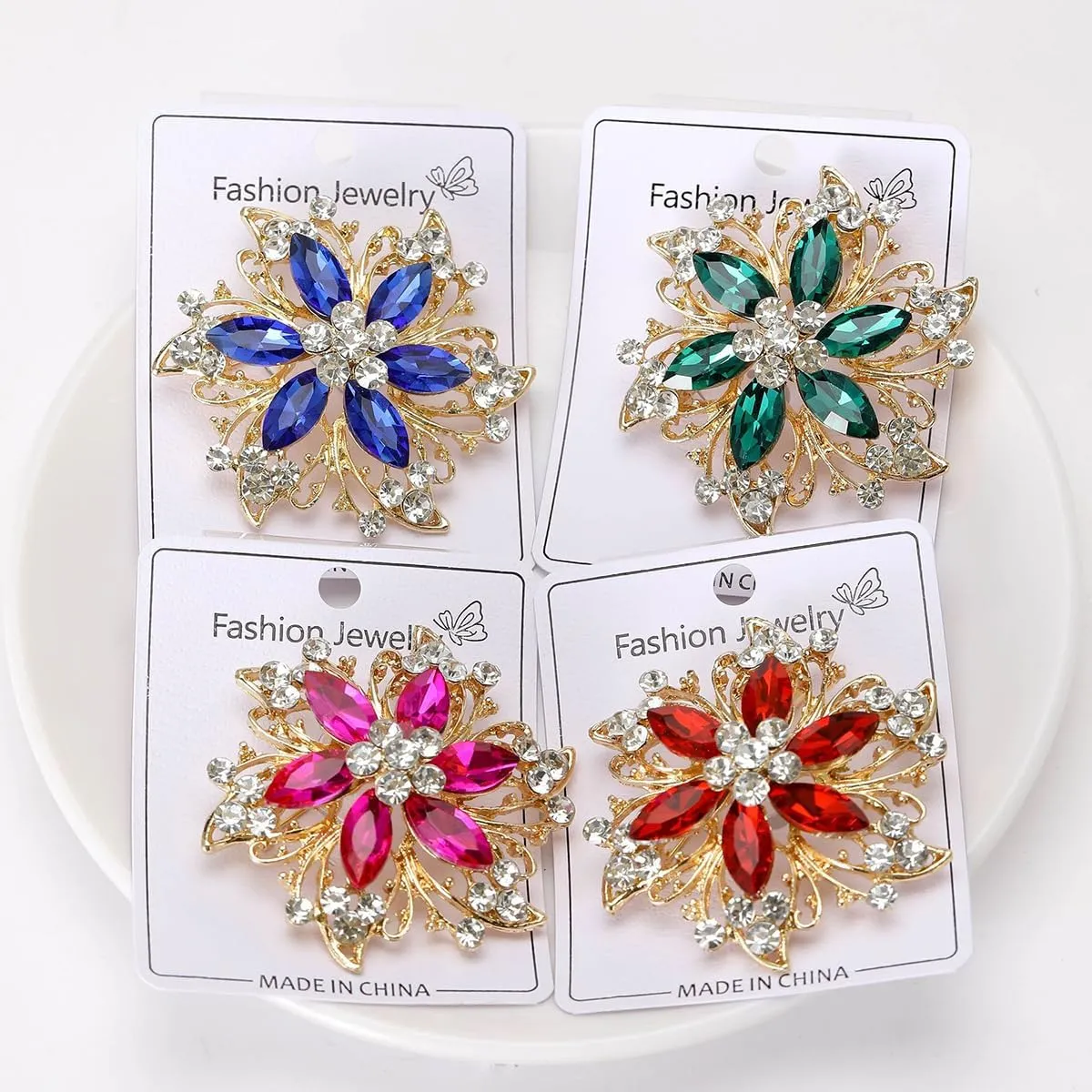Rhinestone Flower Brooch Elegant Petals Flower Brooch Pins Crystal Flower Shape Brooch Pin Big Size Rhinestone Crystal Brooch Stylish Clothing Hat Bag Accessories